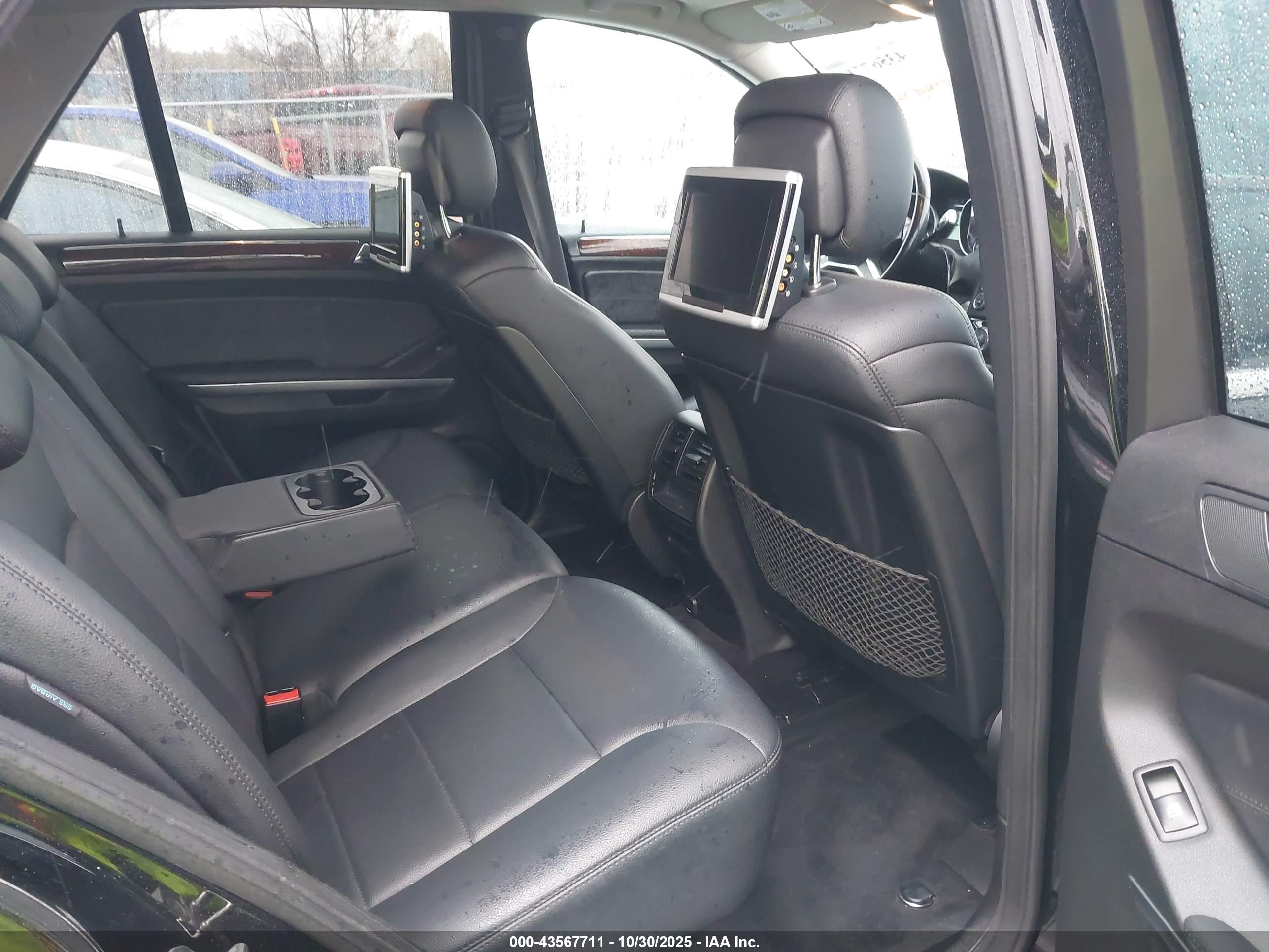 MERCEDES-BENZ ML image 8