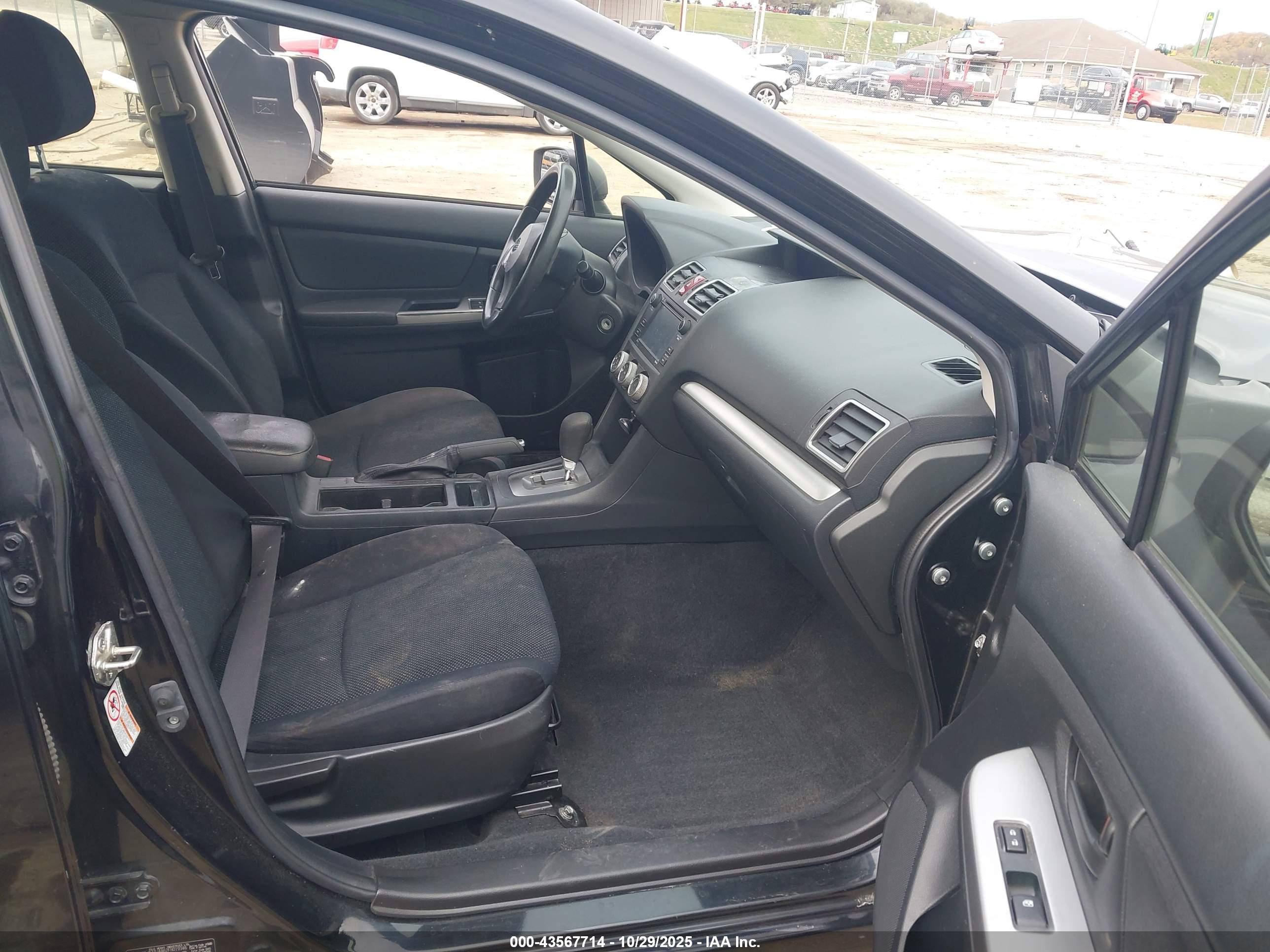 SUBARU IMPREZA image 5