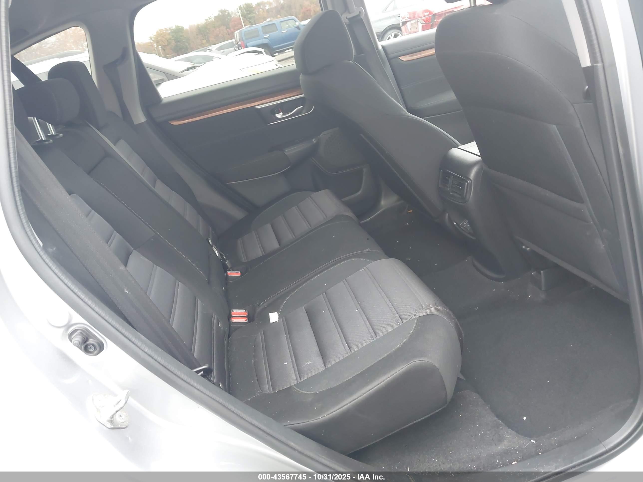 HONDA CR-V image 8