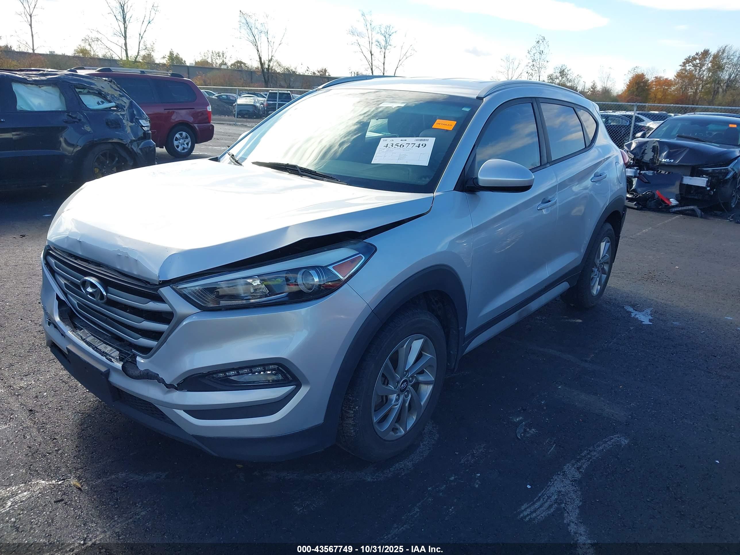 HYUNDAI TUCSON image 2