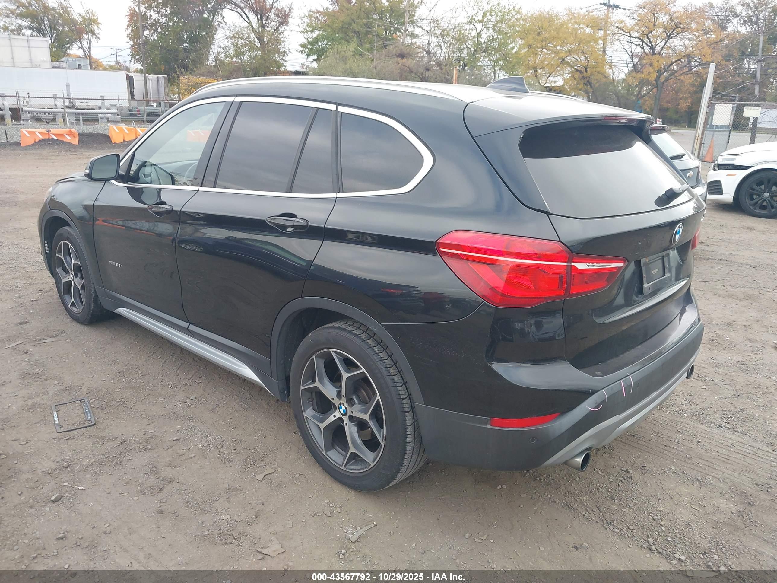 BMW X1 image 3