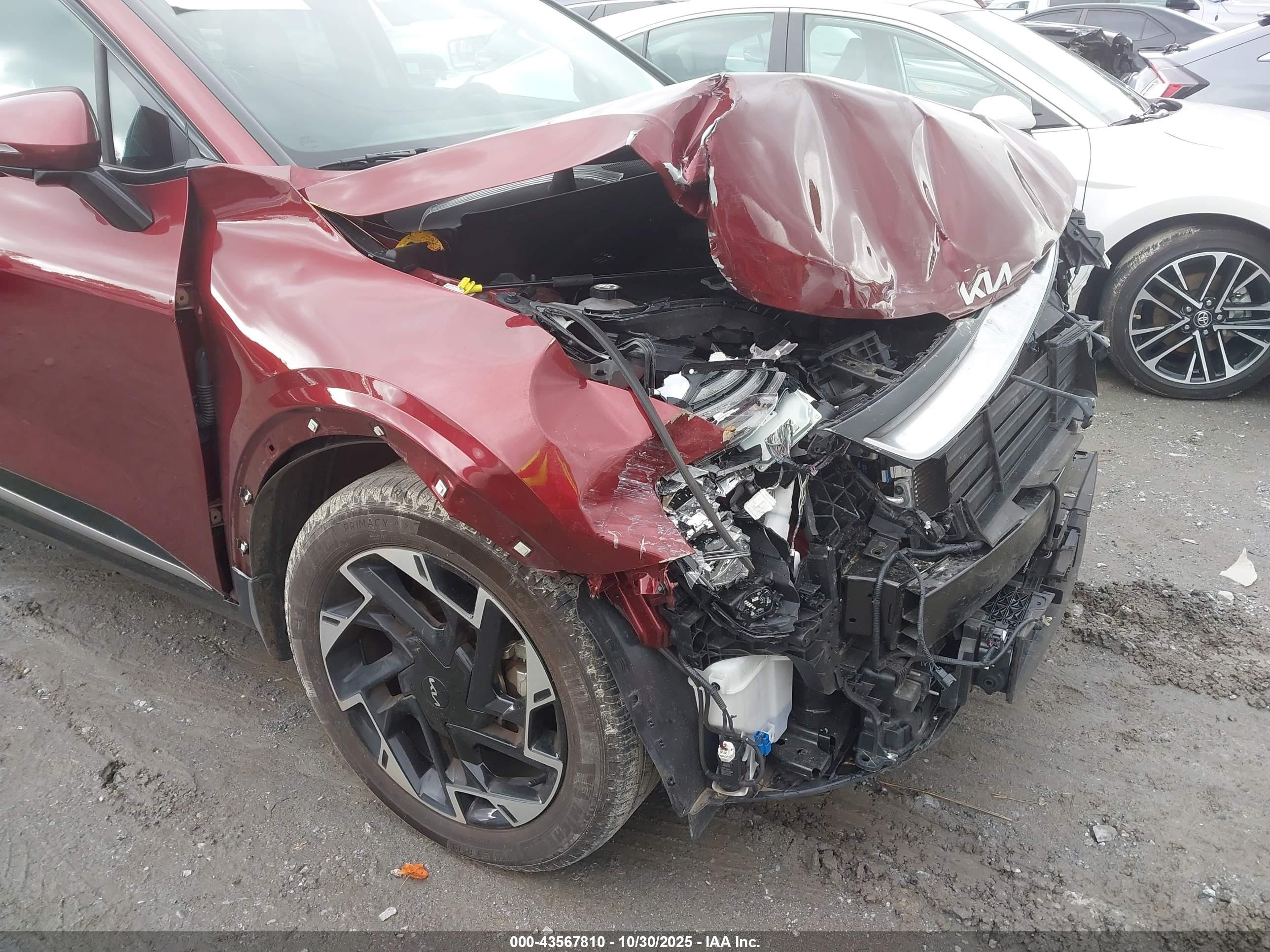 KIA SPORTAGE image 6