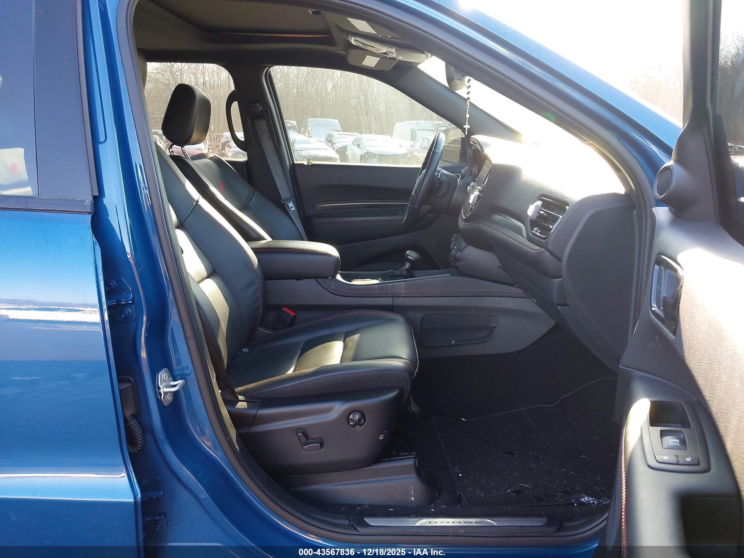 DODGE DURANGO image 5