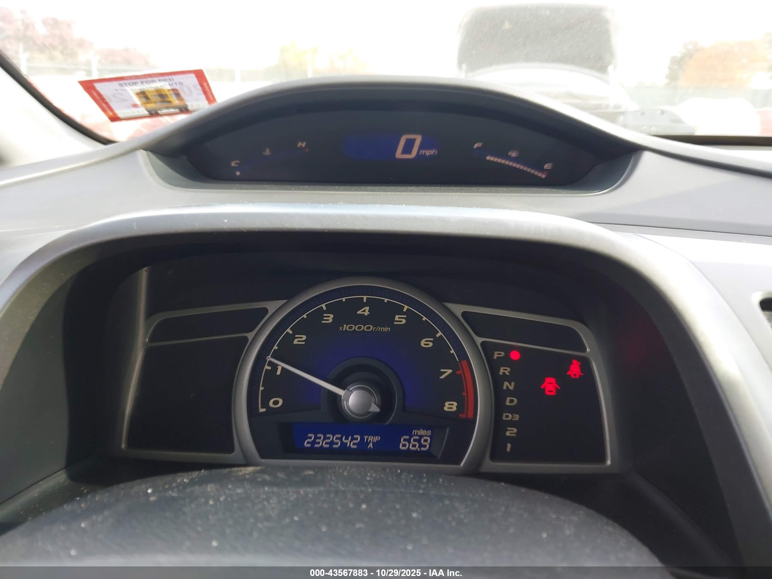 HONDA CIVIC image 7