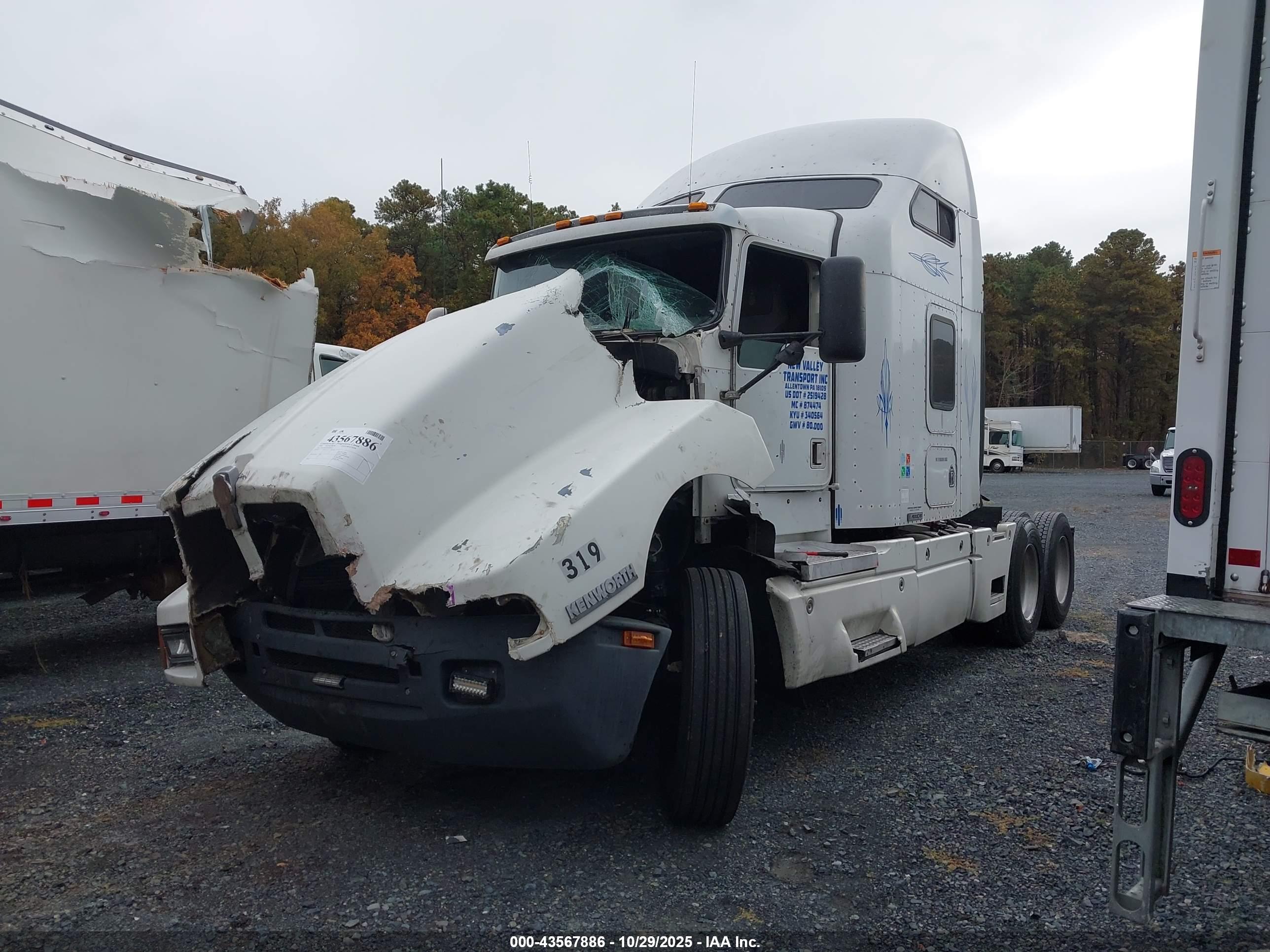 KENWORTH CONSTRUCTION image 2