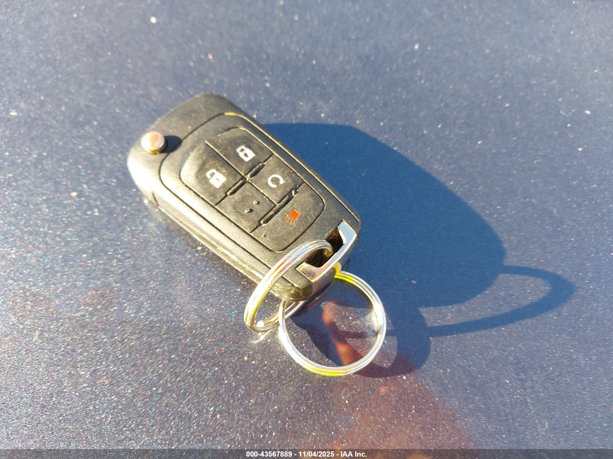 CHEVROLET EQUINOX image 11