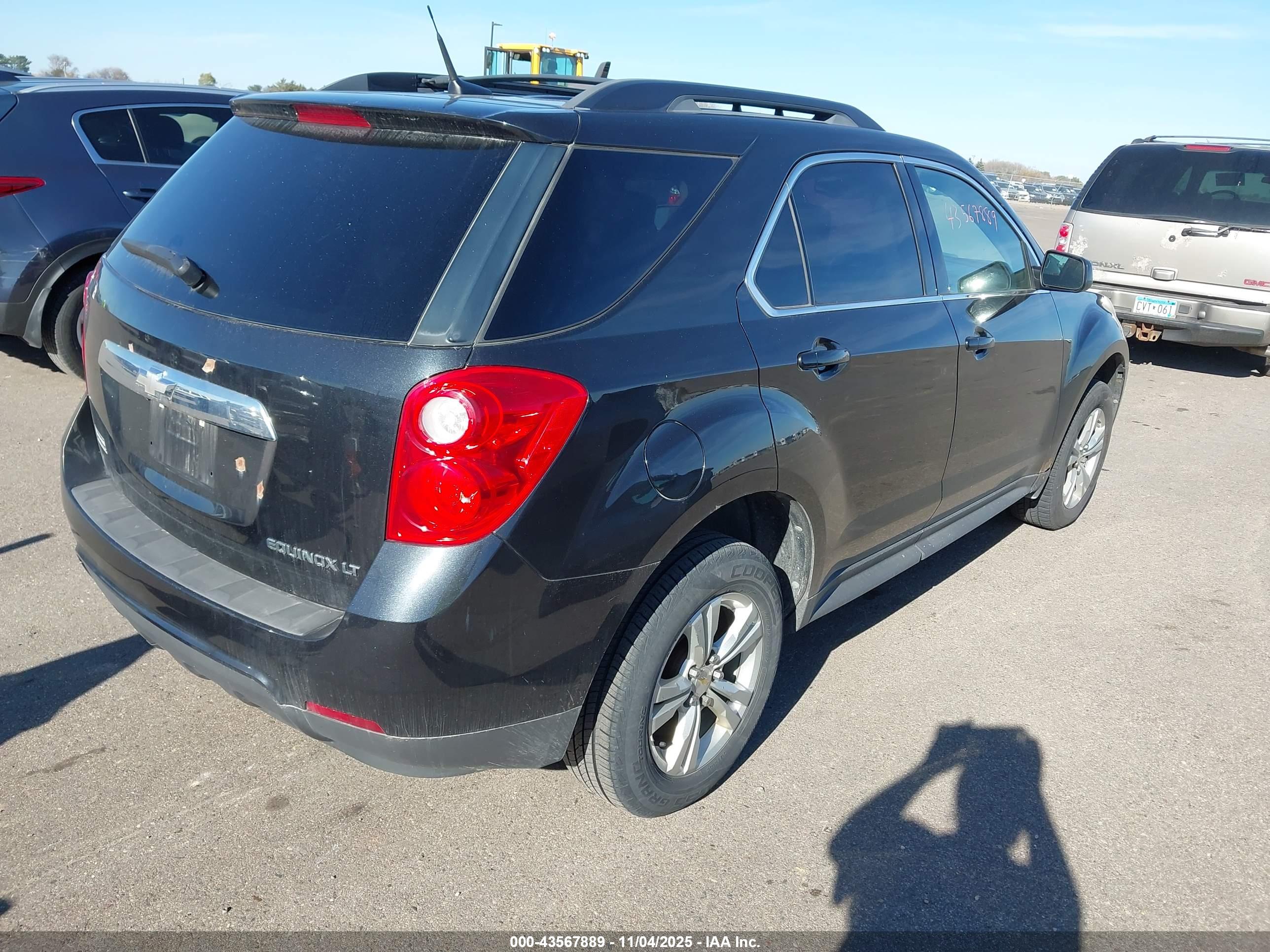 CHEVROLET EQUINOX image 4