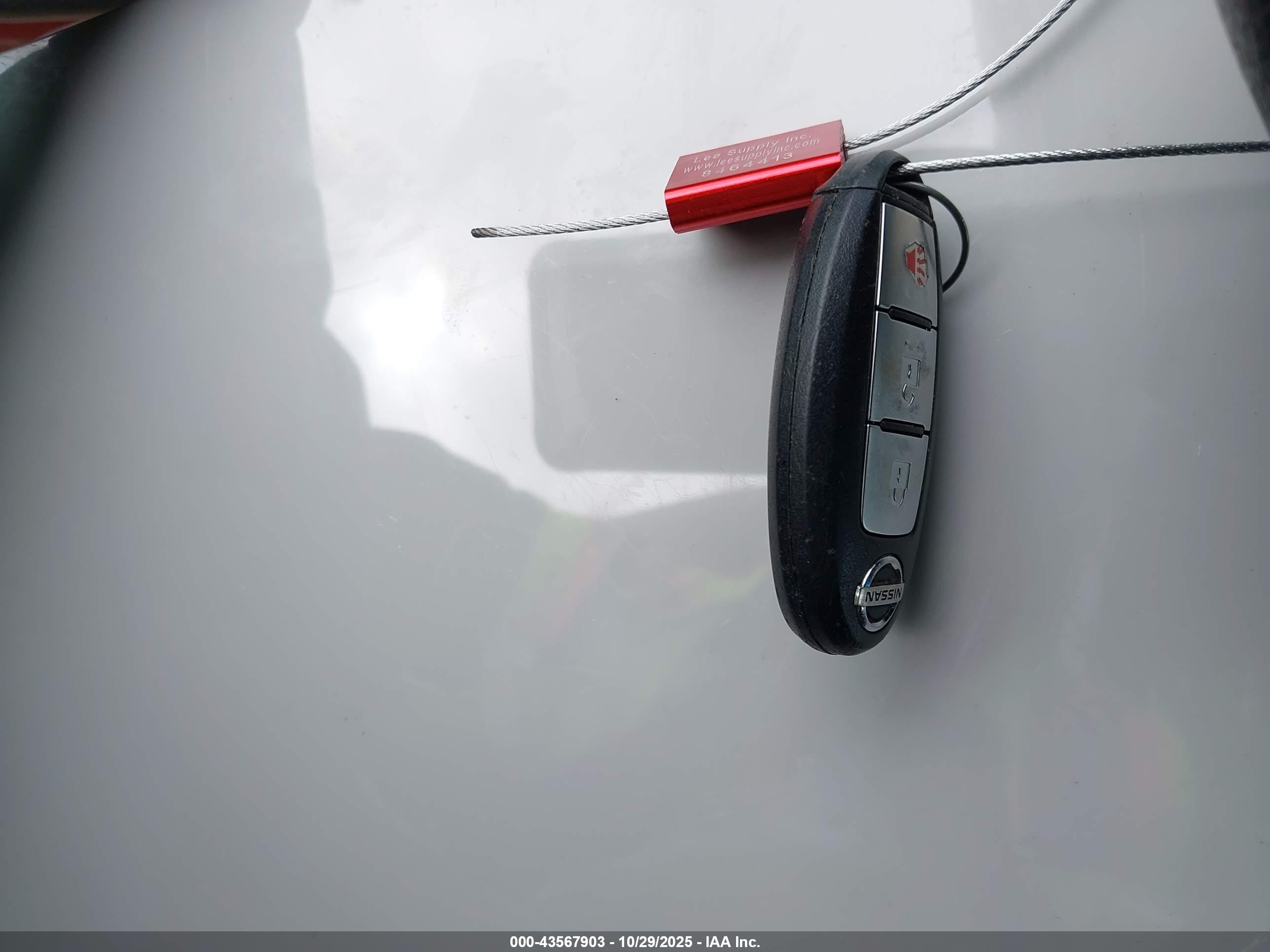NISSAN PATHFINDER image 11