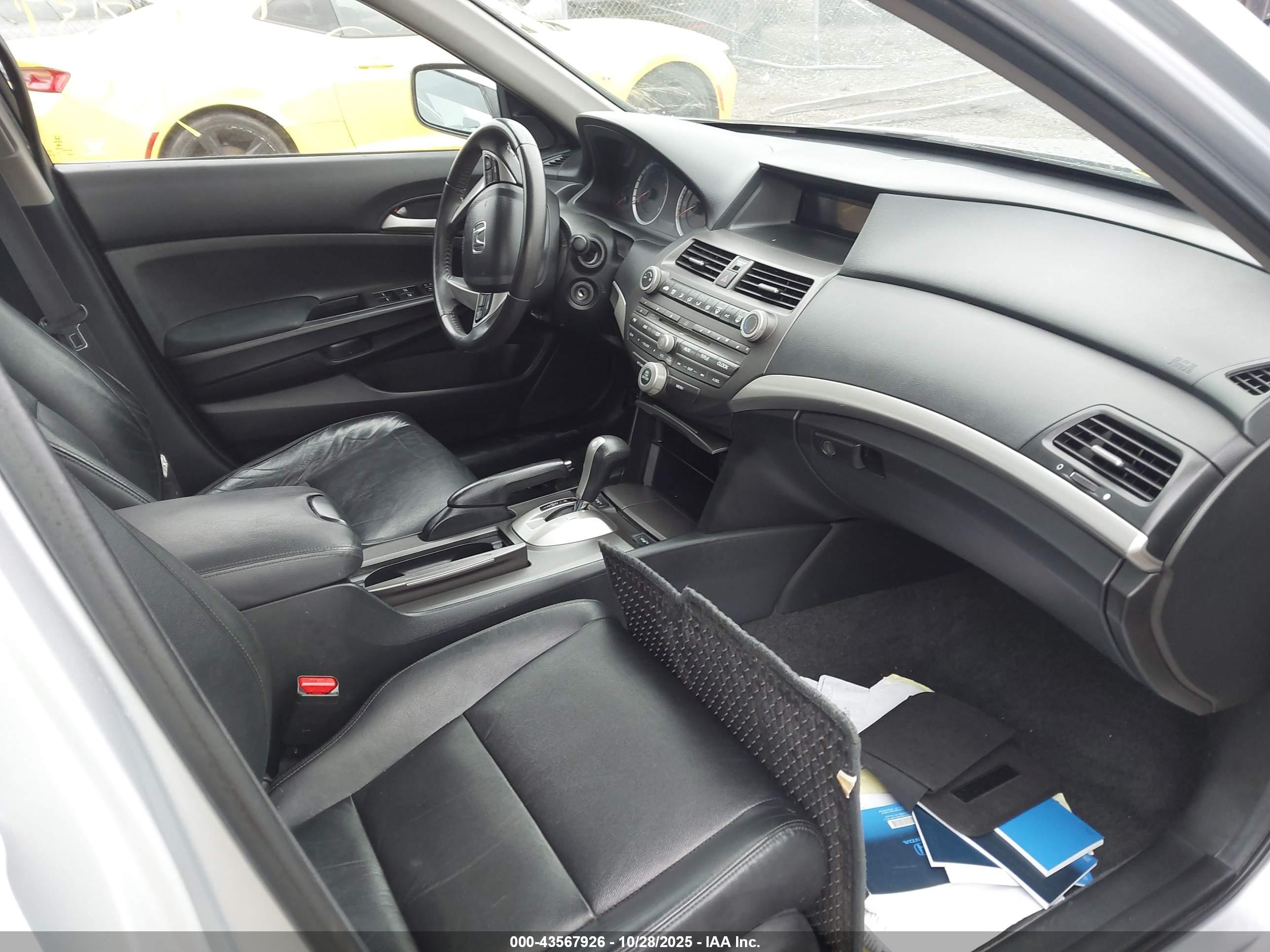 HONDA ACCORD image 5
