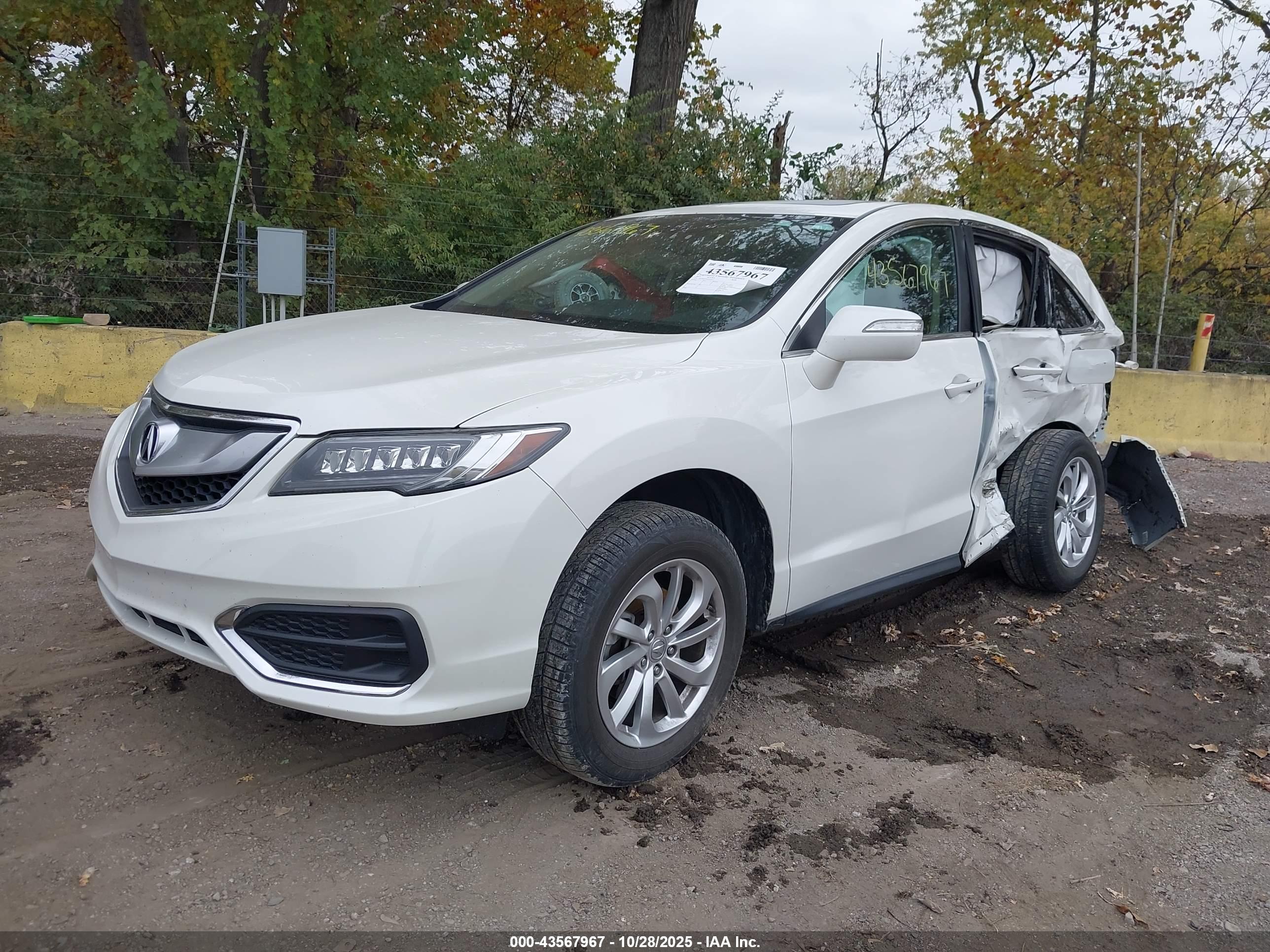 ACURA RDX image 2