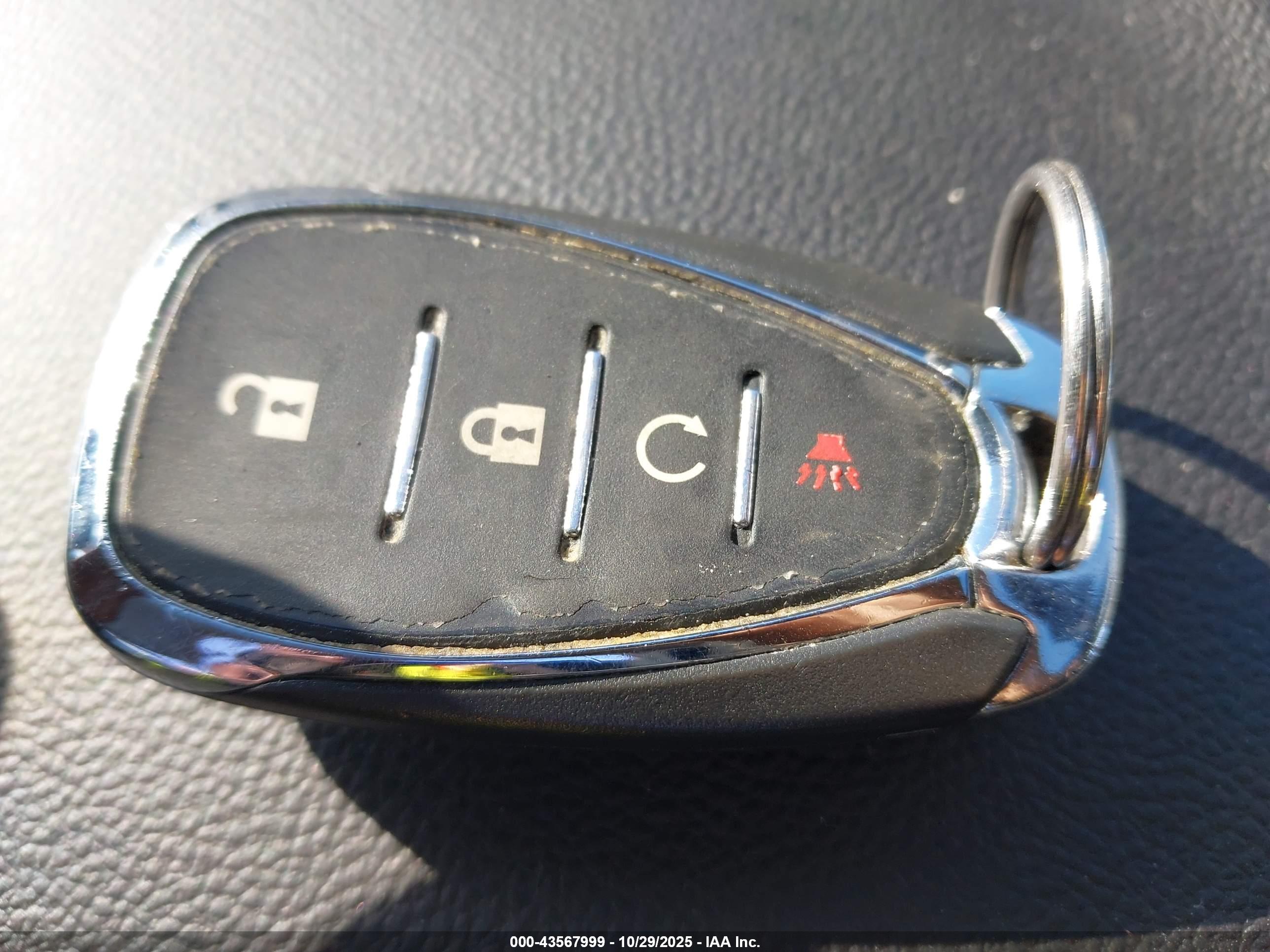 CHEVROLET TRAX image 11