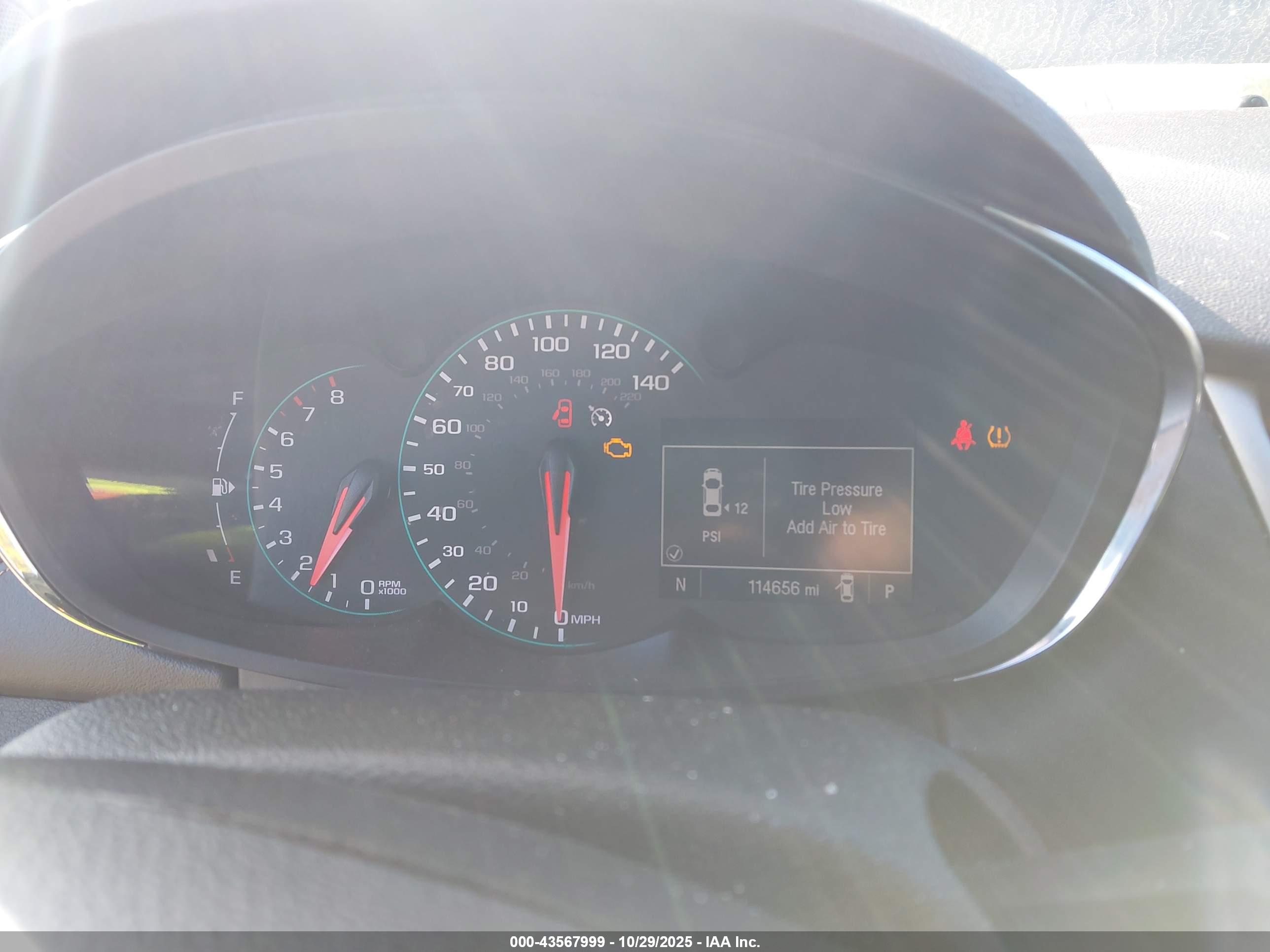 CHEVROLET TRAX image 7