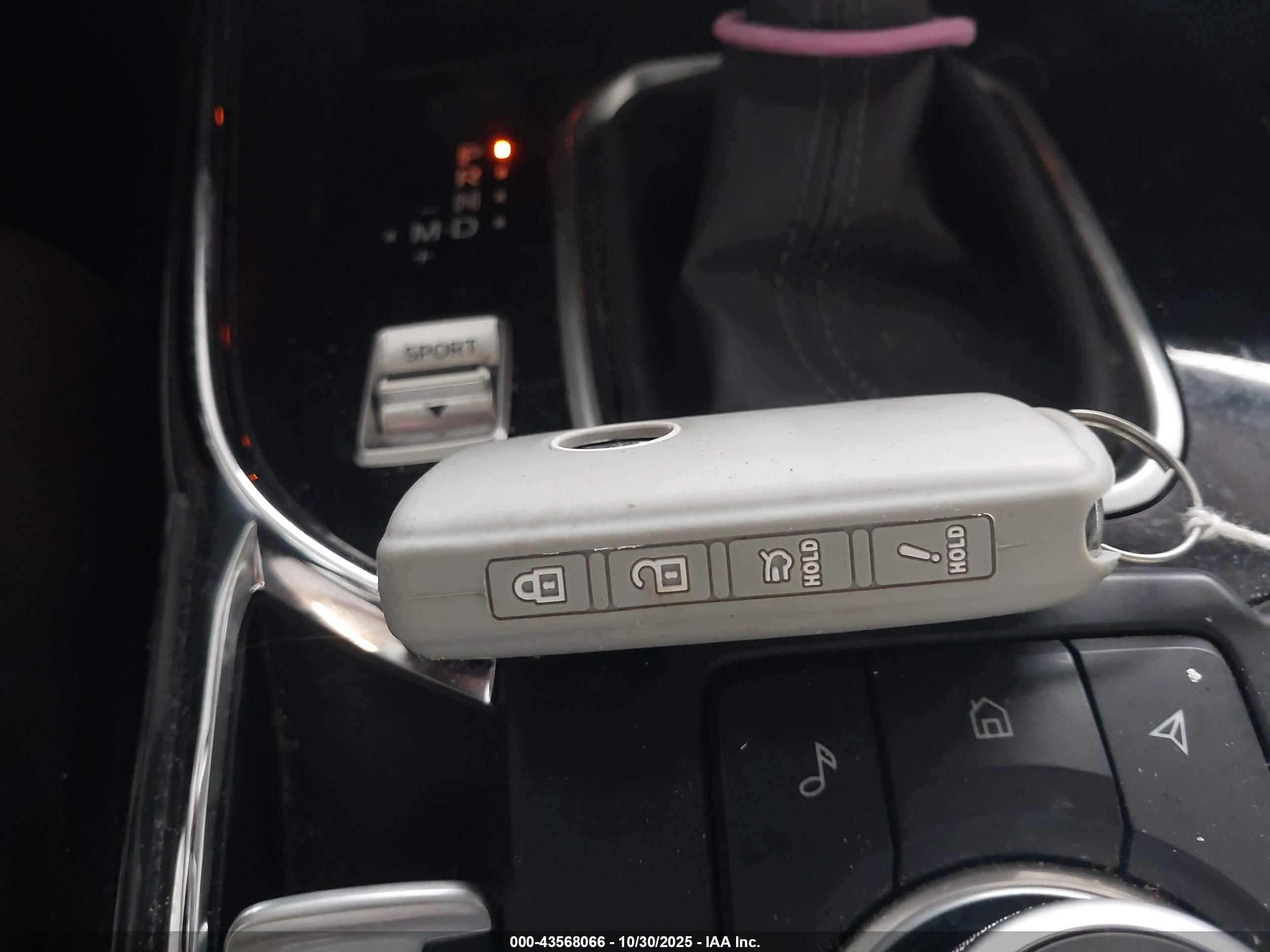 MAZDA CX-9 image 11