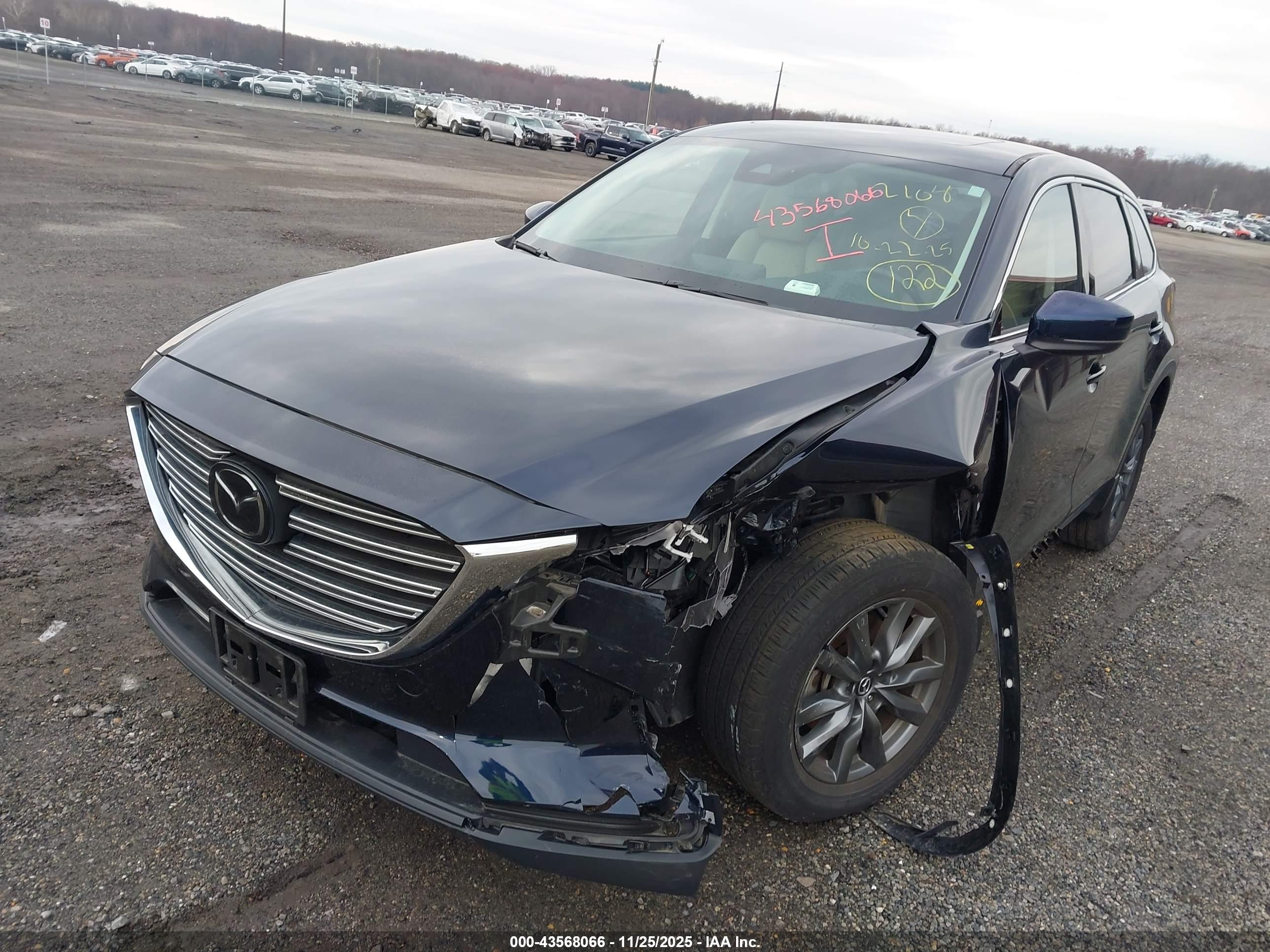 MAZDA CX-9 image 2