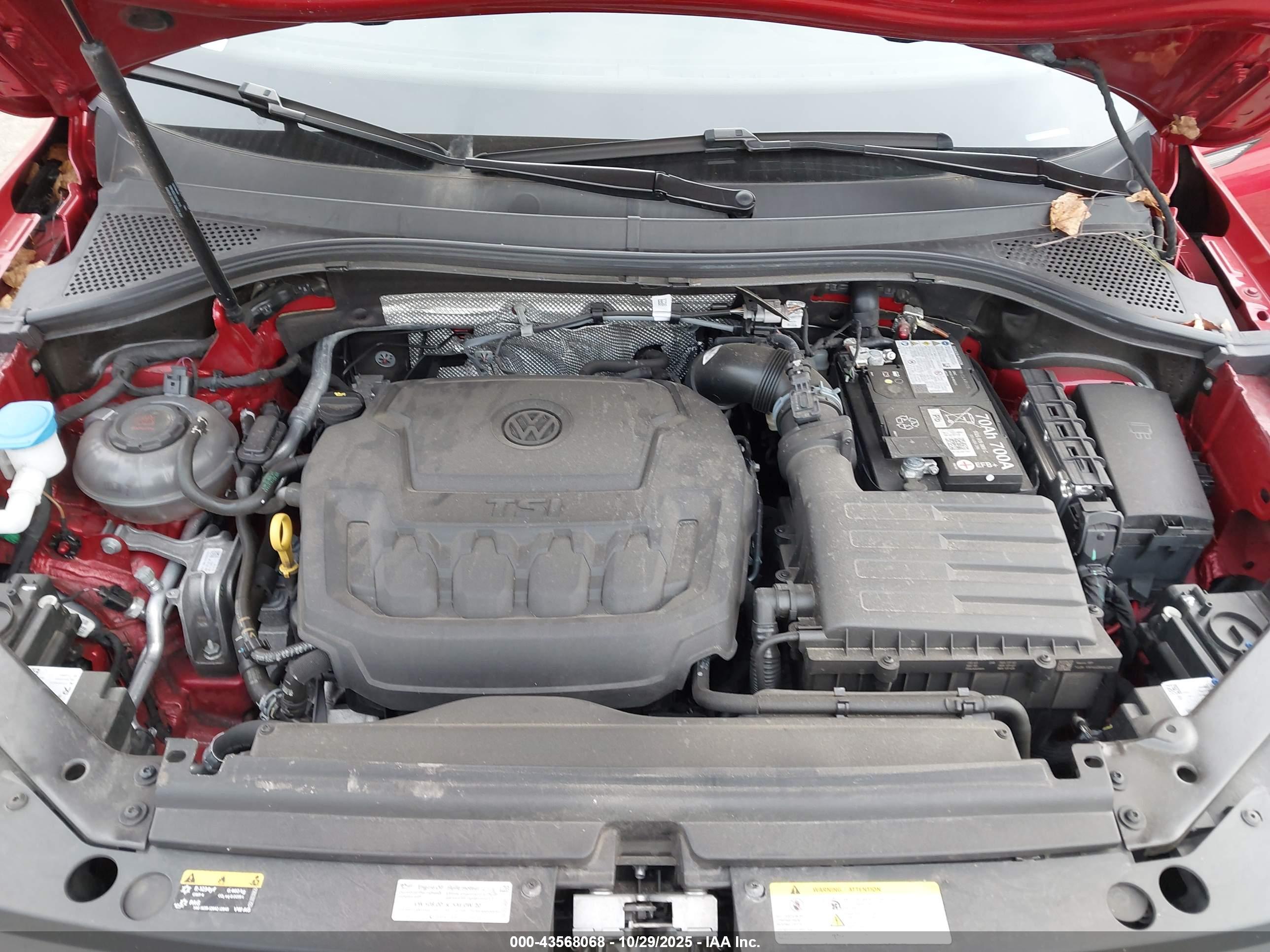 VOLKSWAGEN TIGUAN image 10