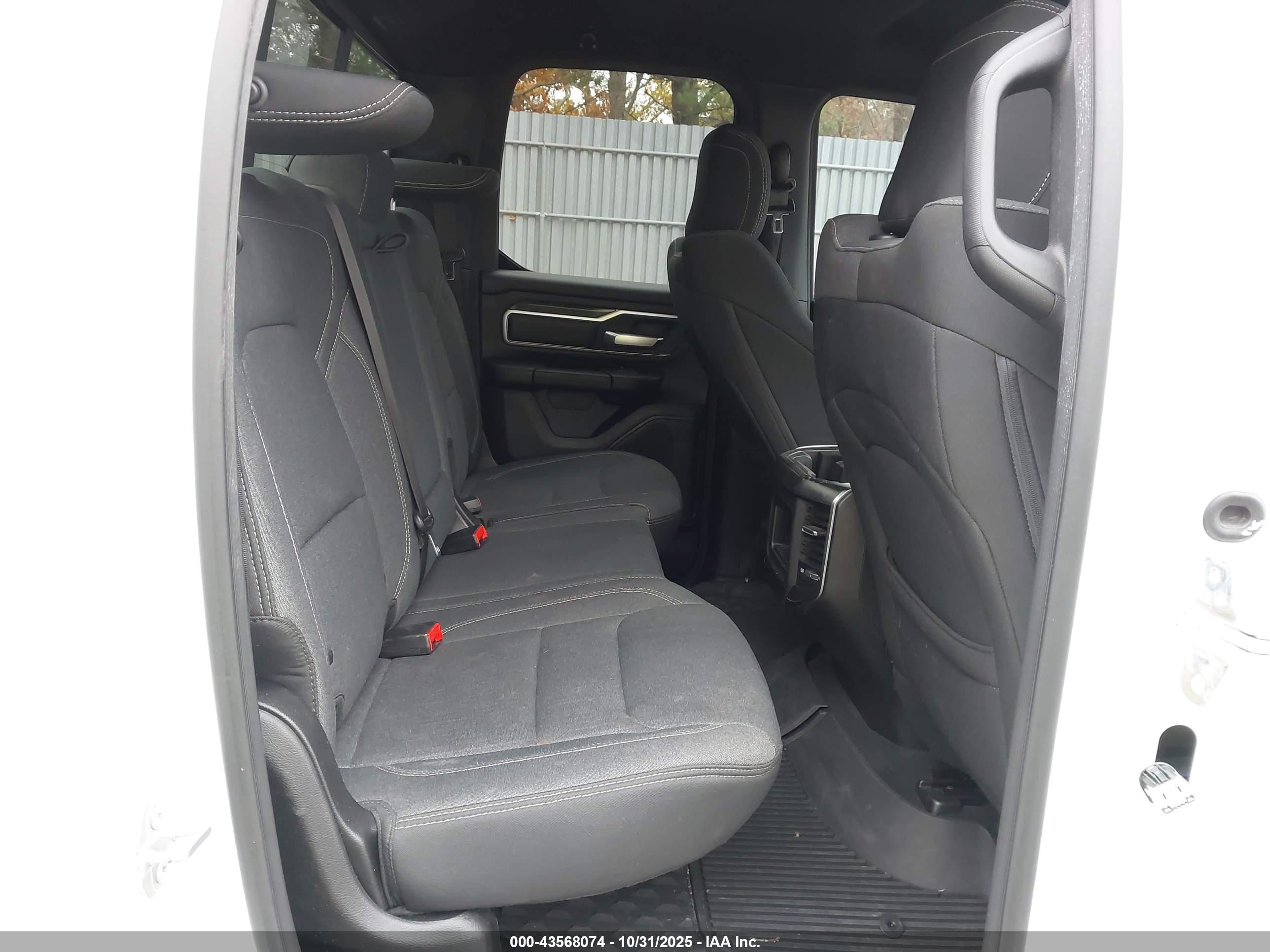 RAM 1500 image 8