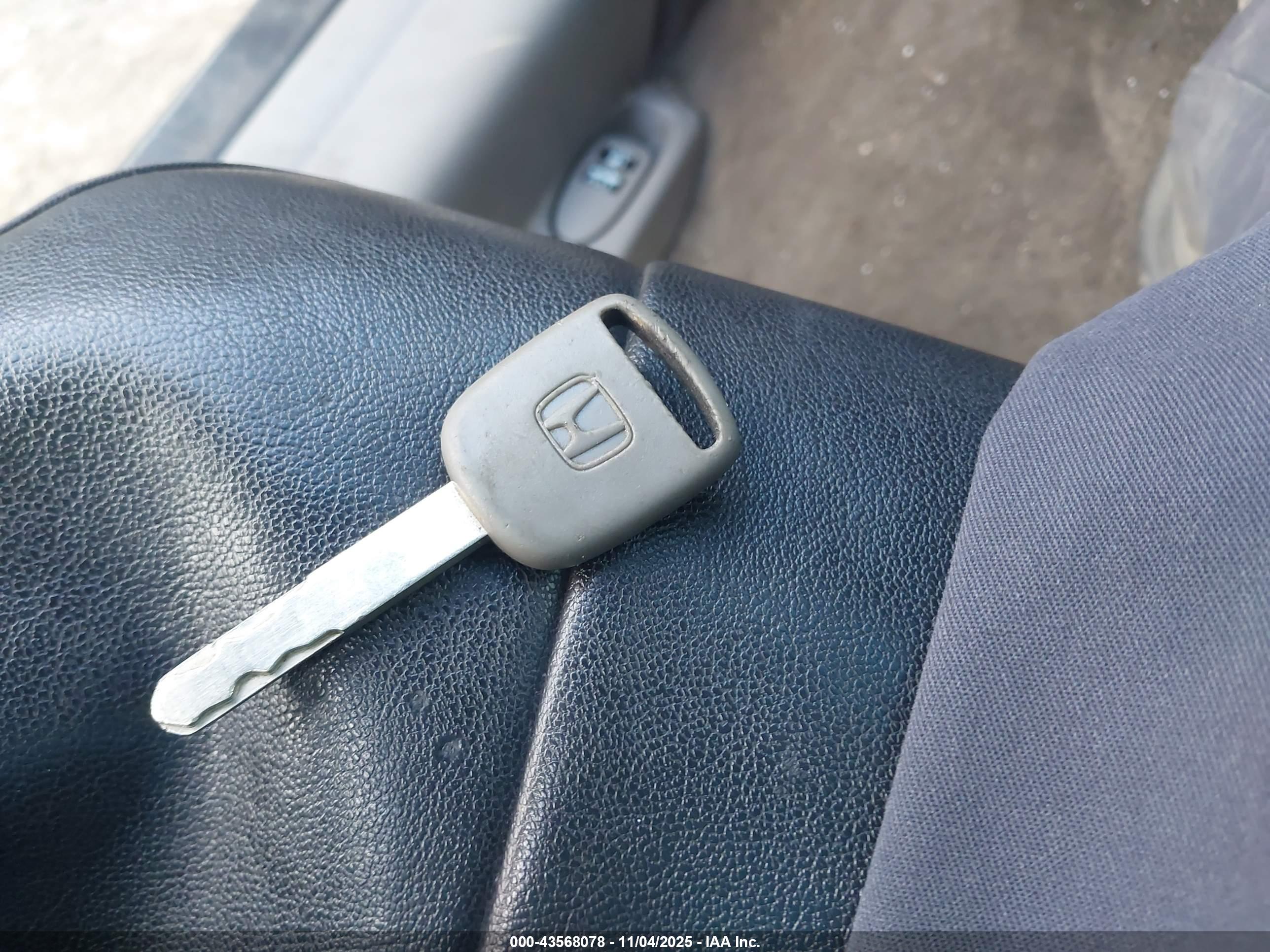 HONDA ACCORD image 11