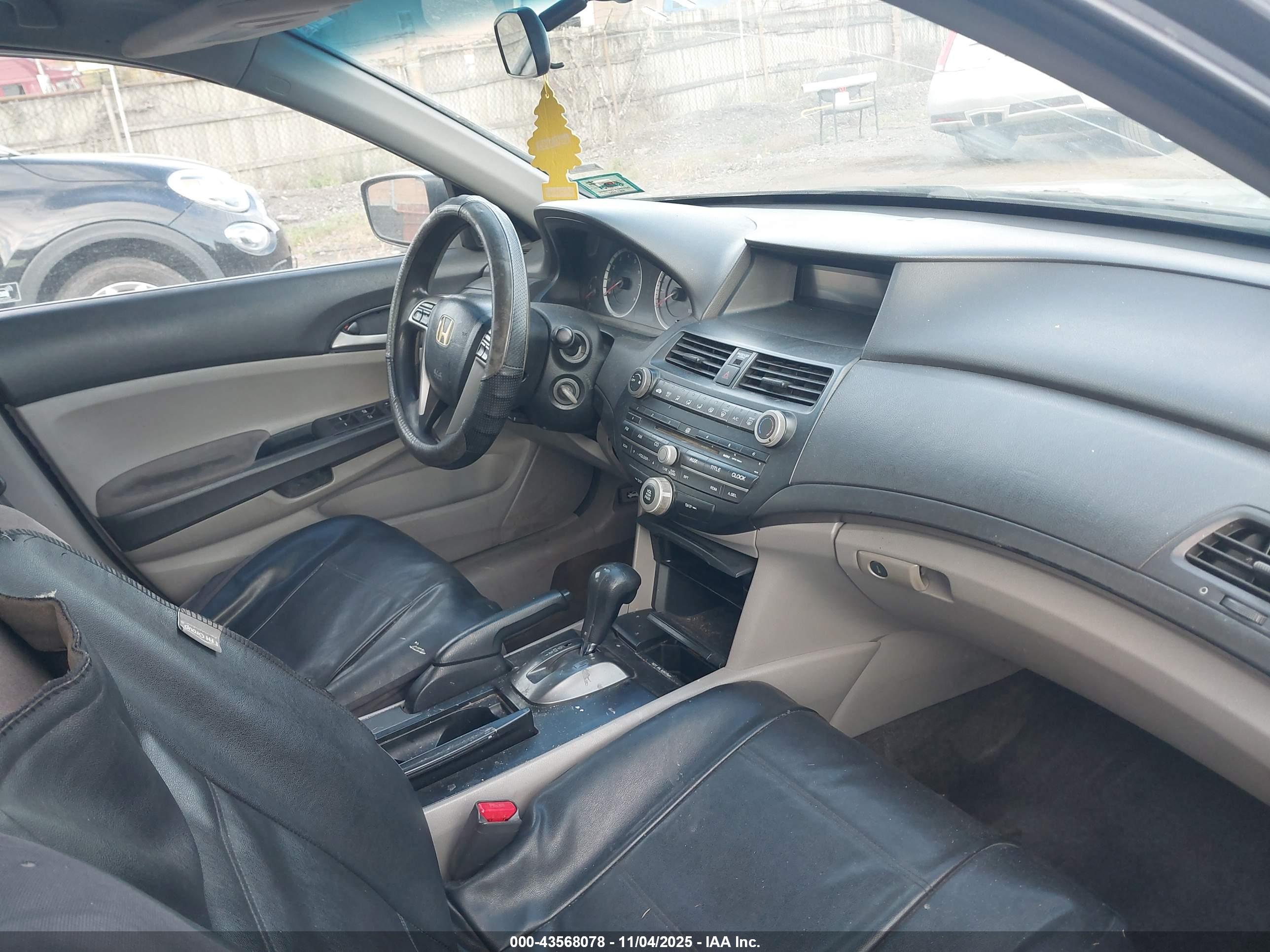 HONDA ACCORD image 5