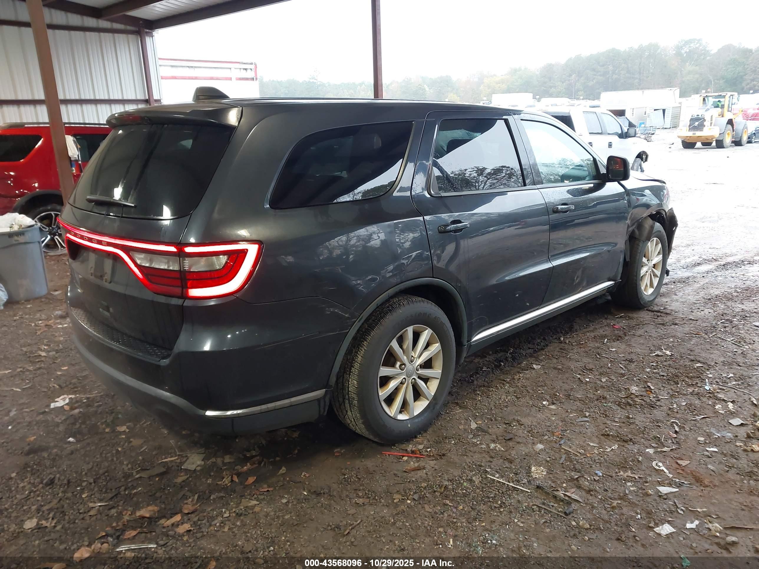 DODGE DURANGO image 4
