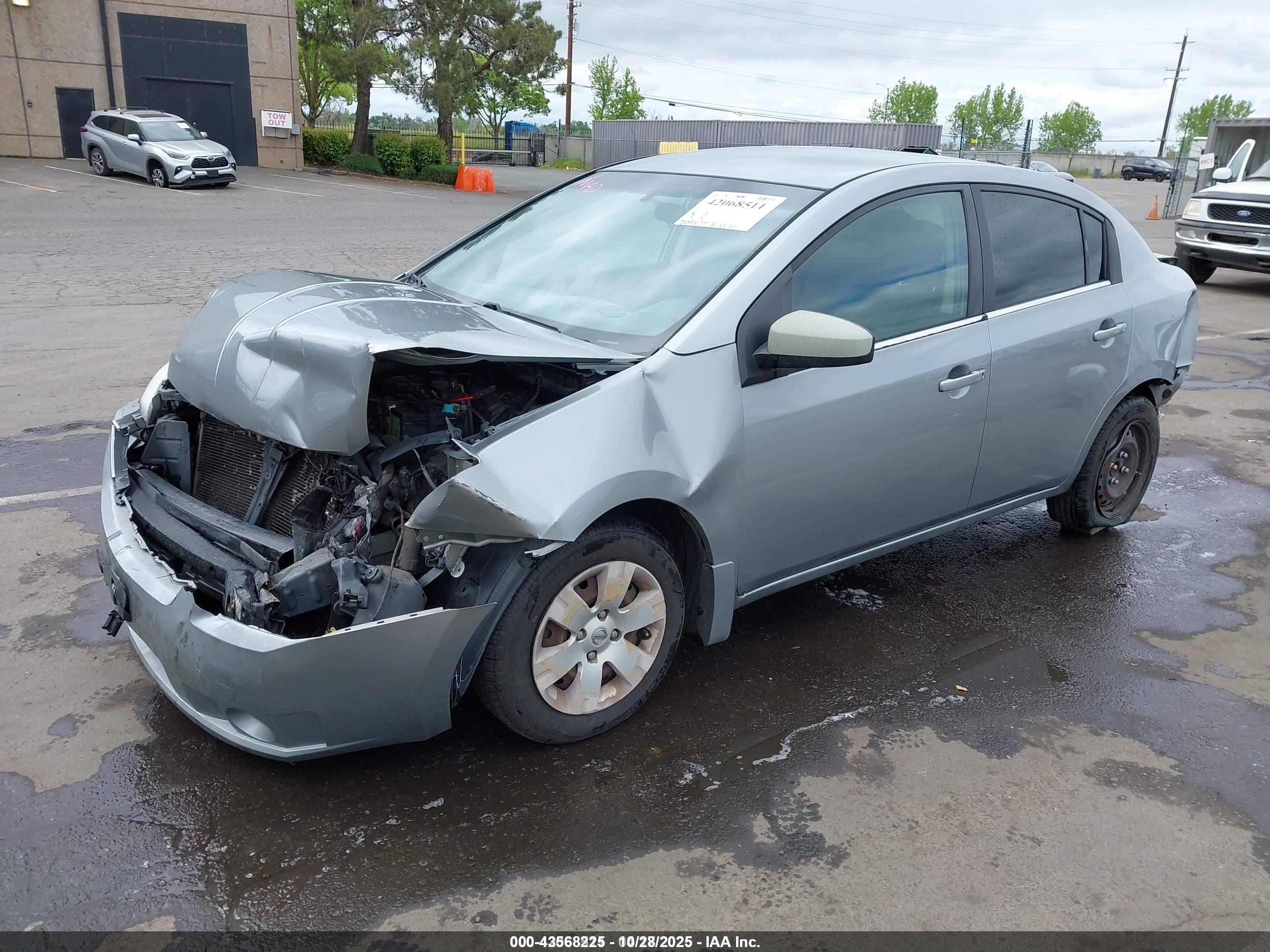 NISSAN SENTRA image 2