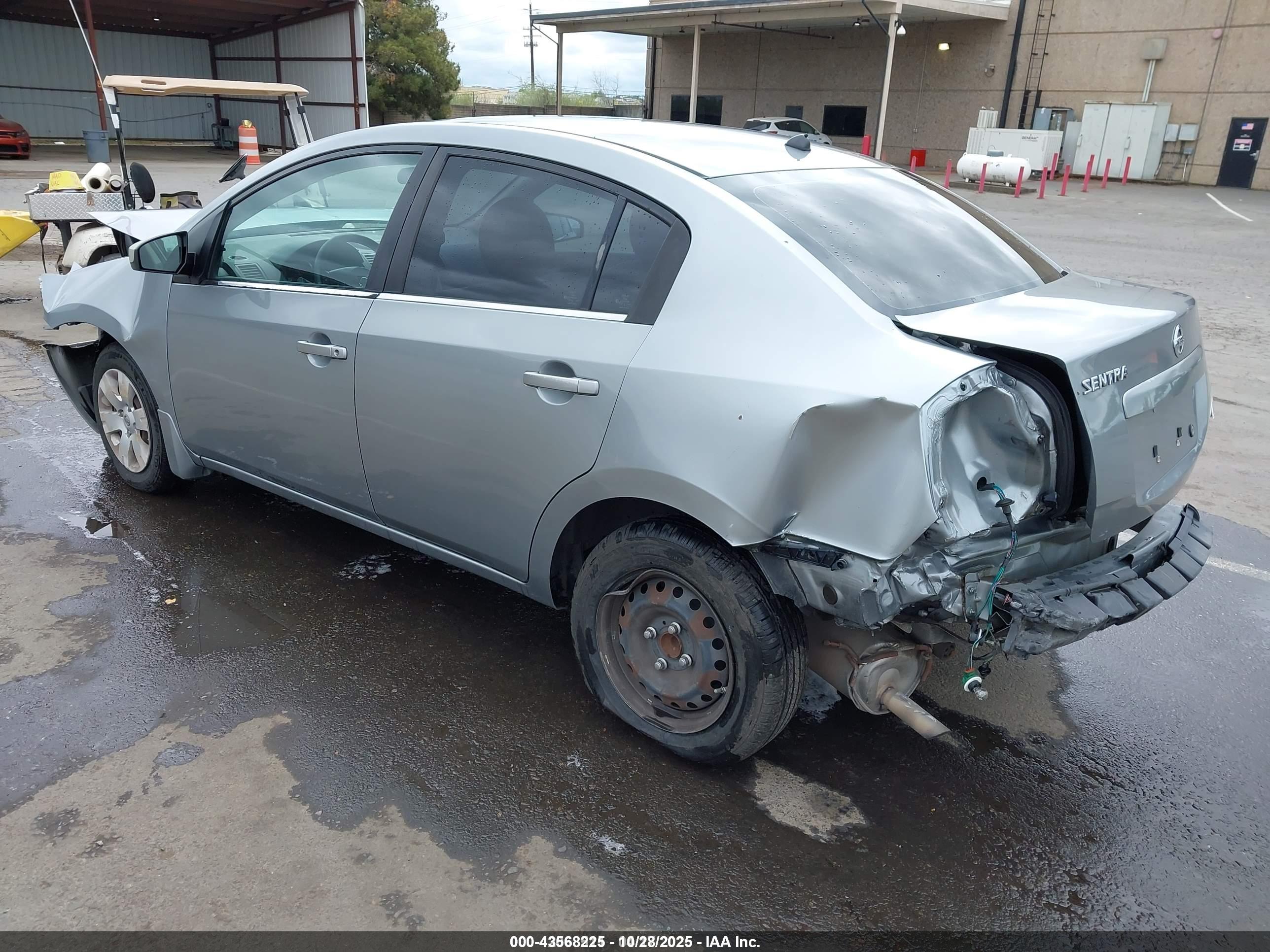 NISSAN SENTRA image 3