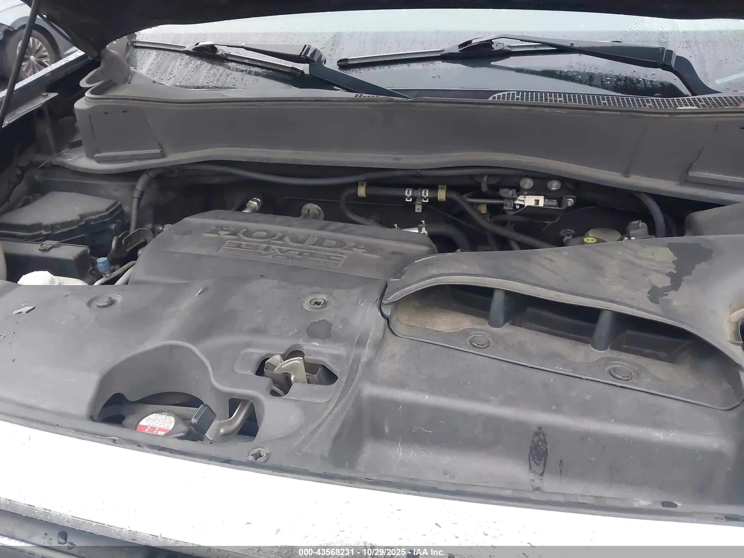 HONDA PILOT image 10