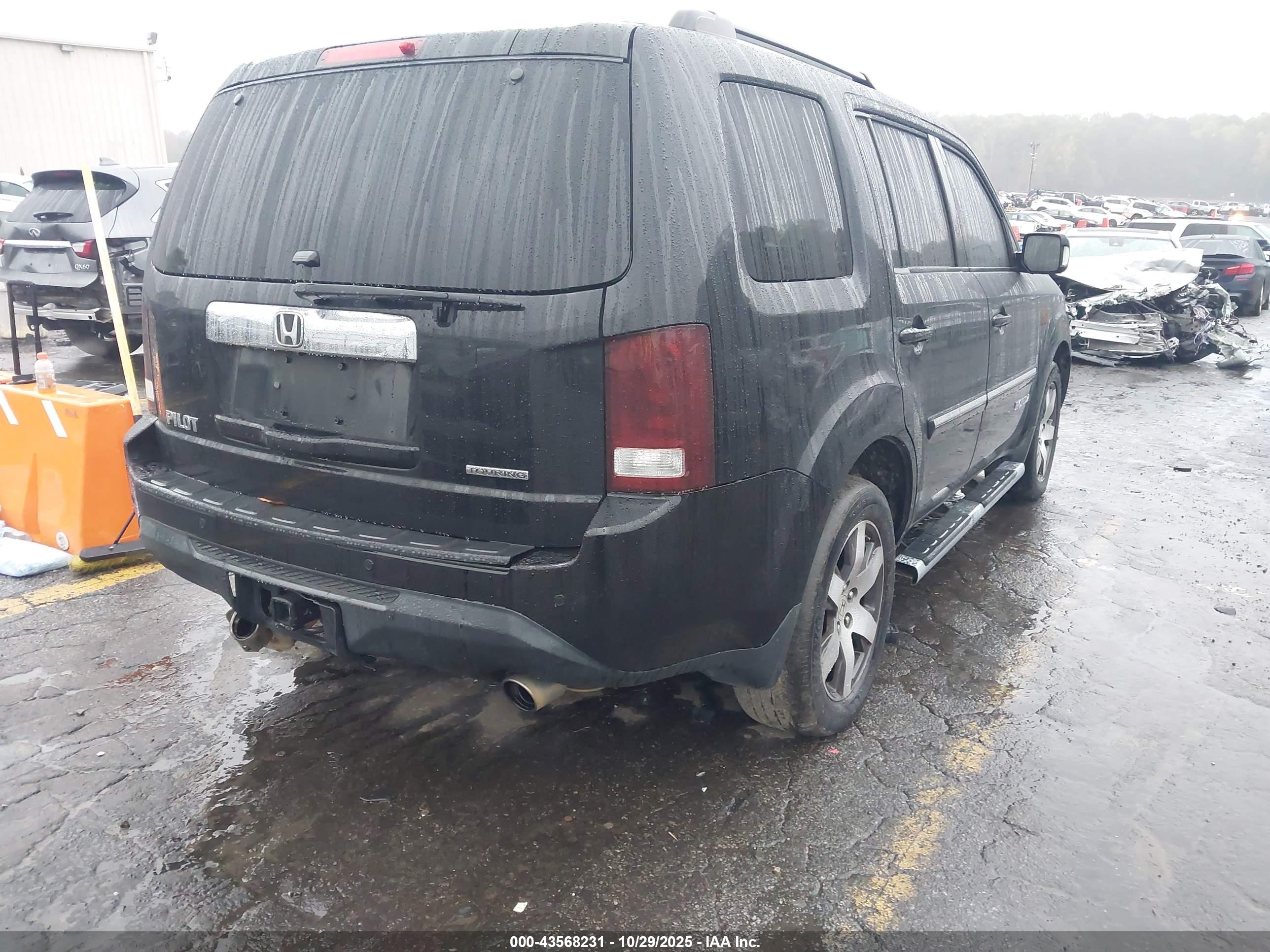 HONDA PILOT image 4