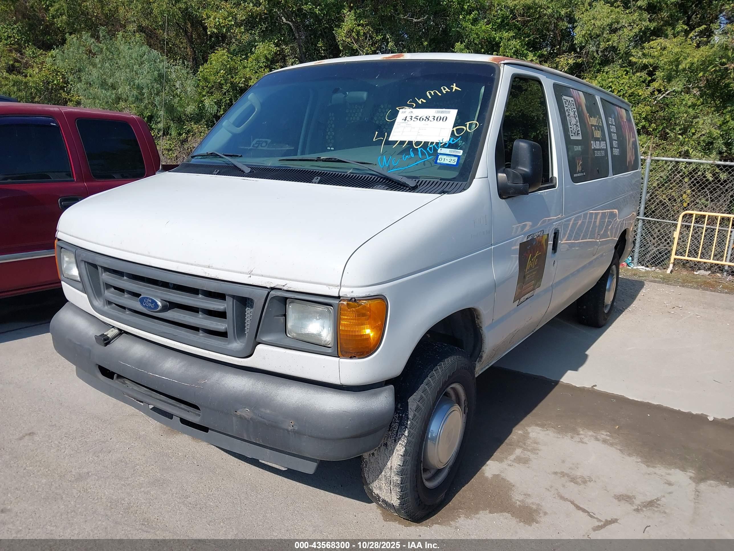 FORD E-250 image 2