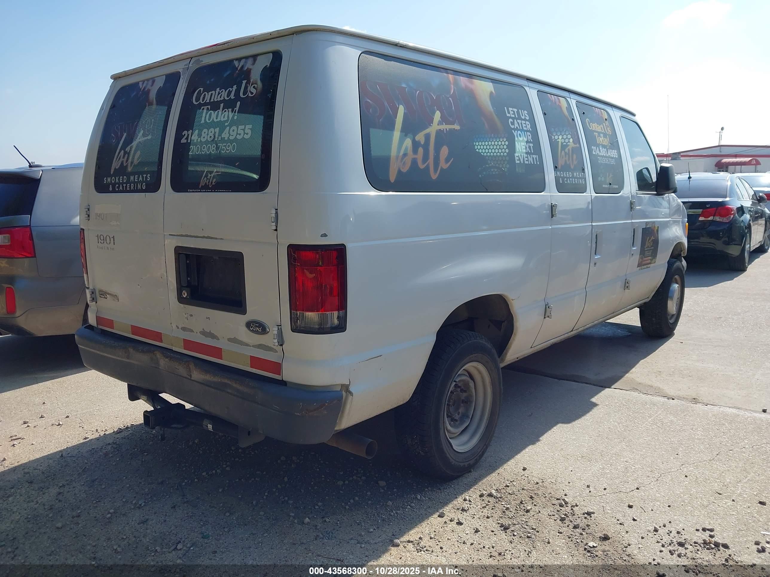 FORD E-250 image 4