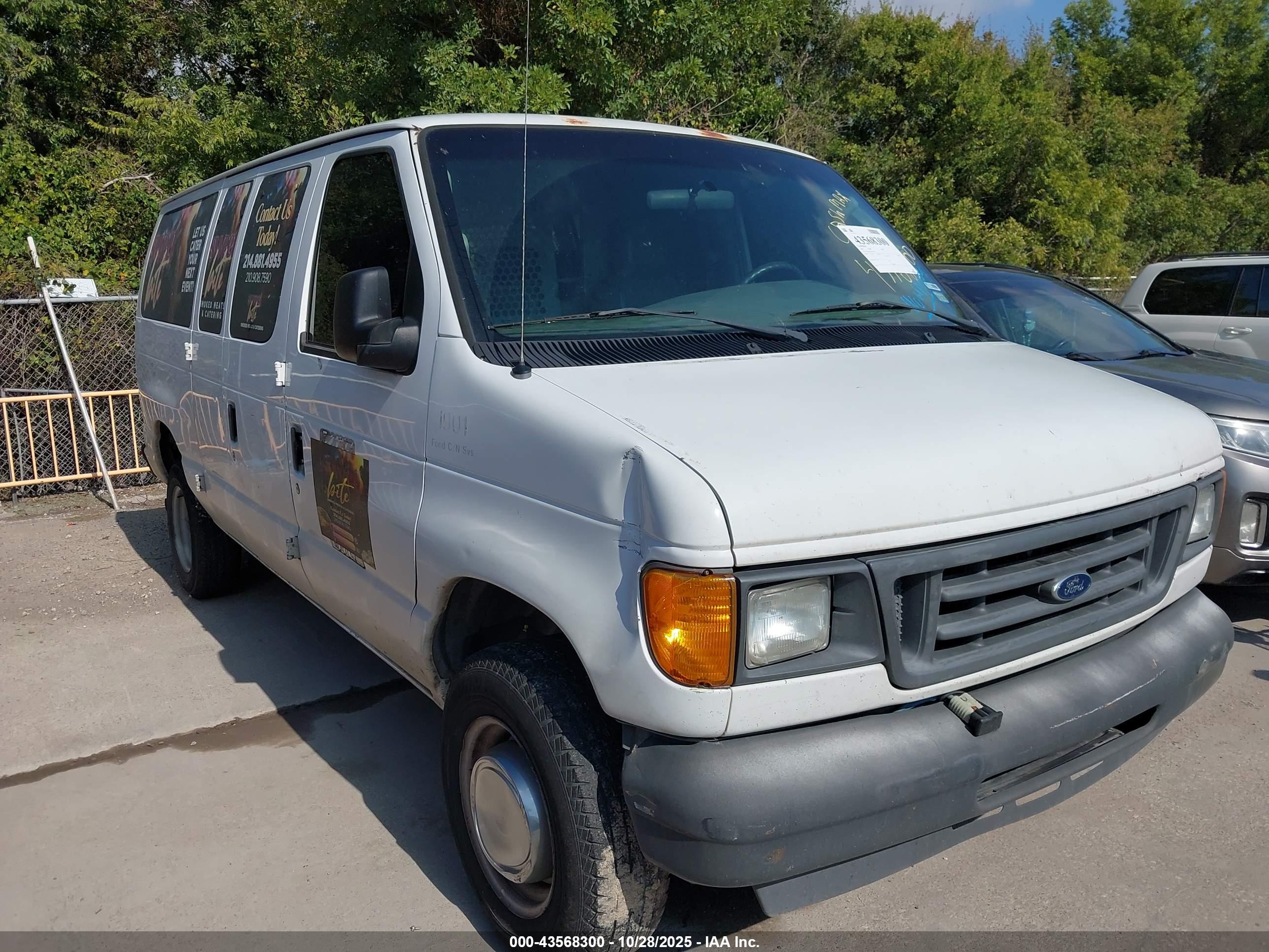 FORD E-250 image 6