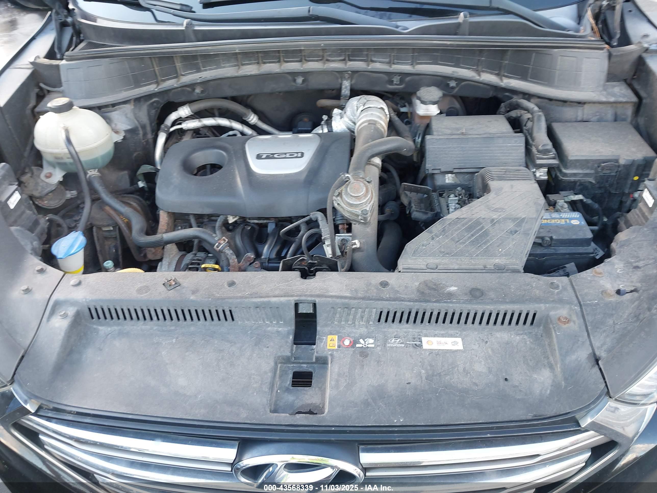 HYUNDAI TUCSON image 10