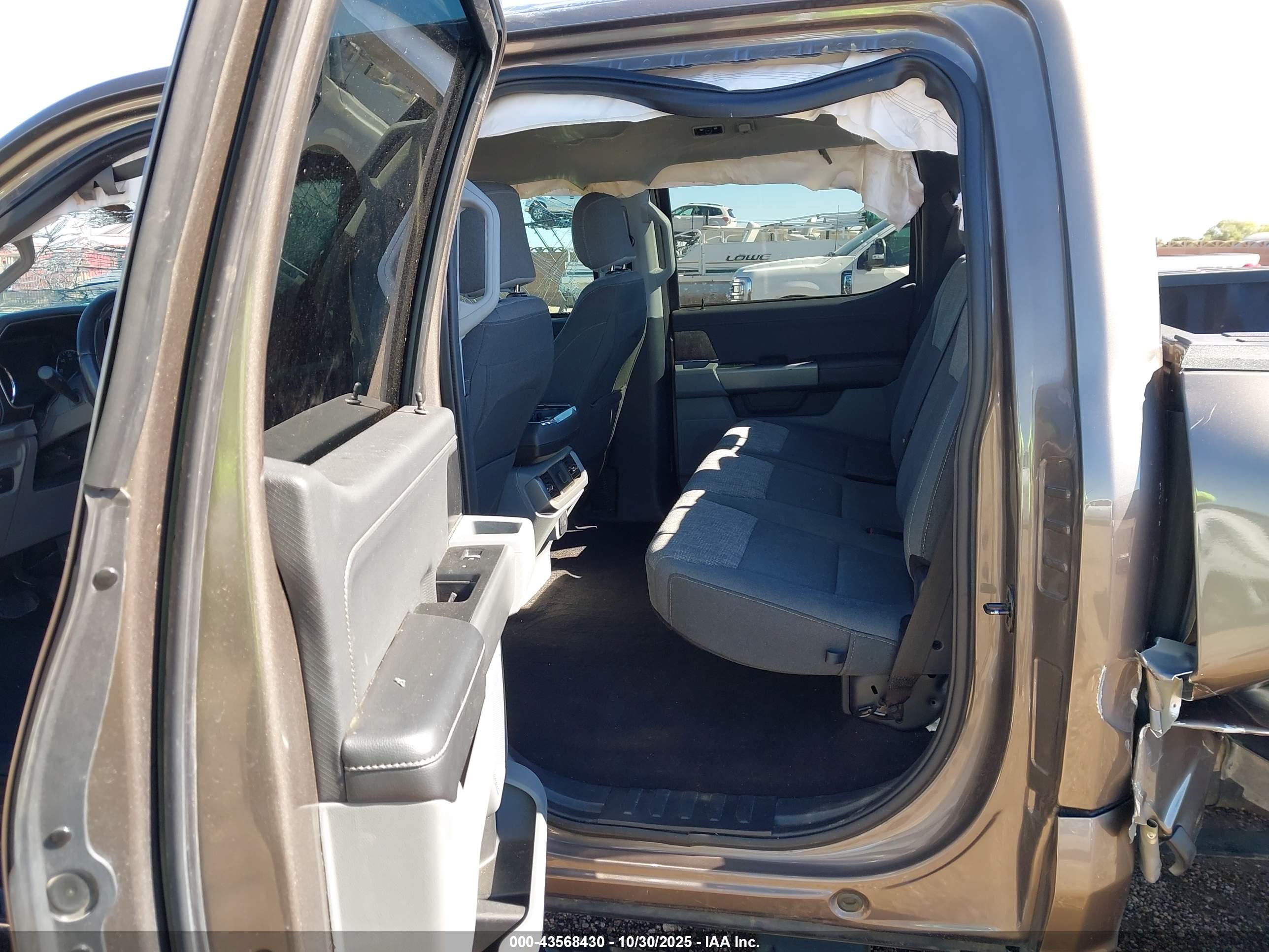 FORD F-150 image 8