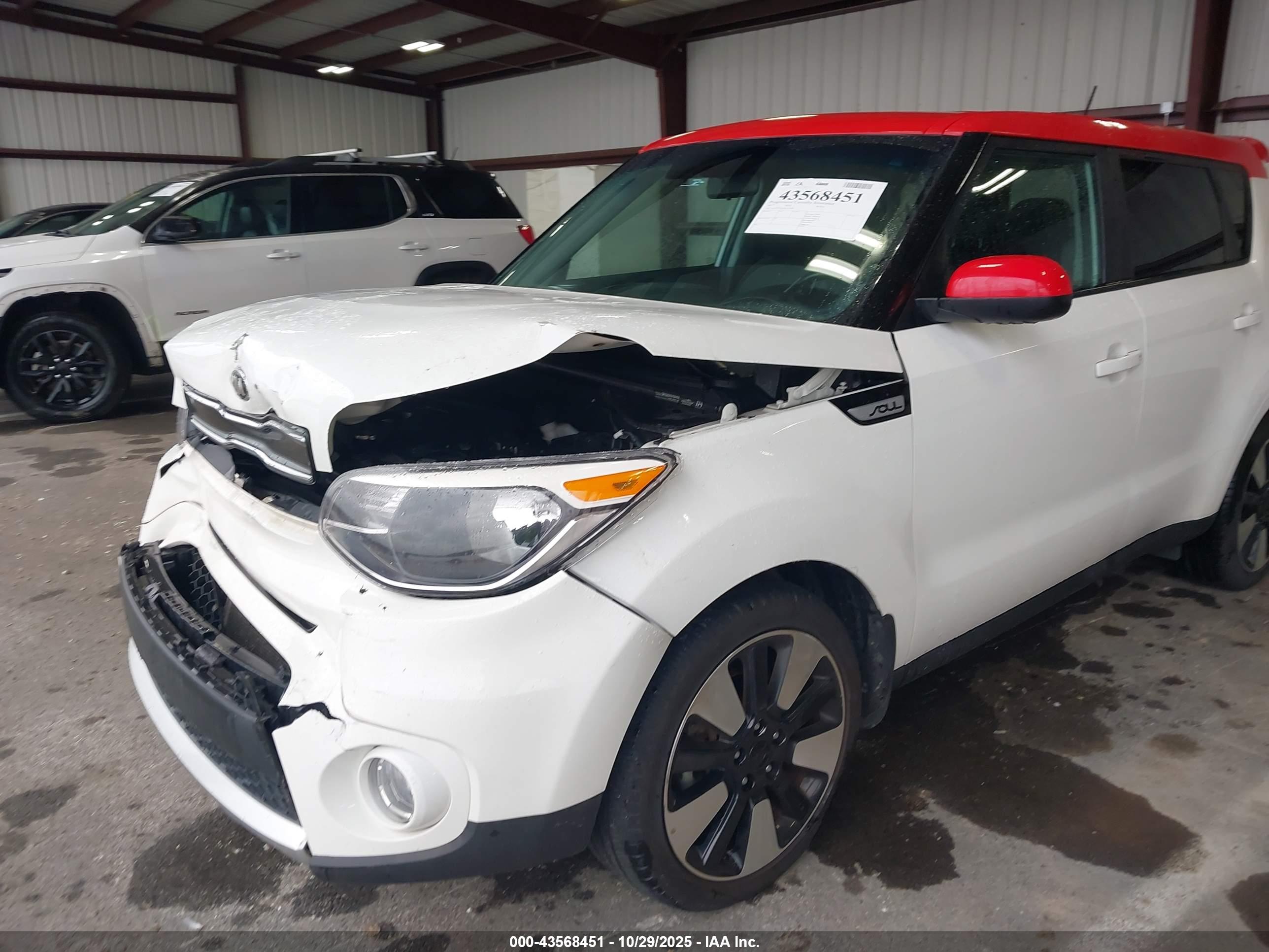 KIA SOUL image 6