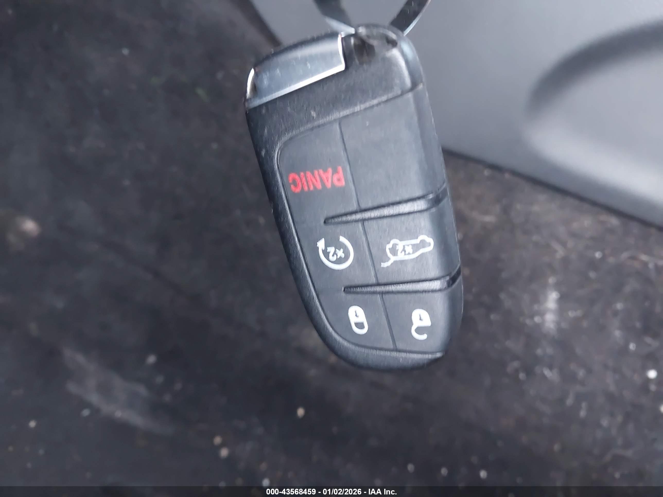 JEEP GRAND image 11