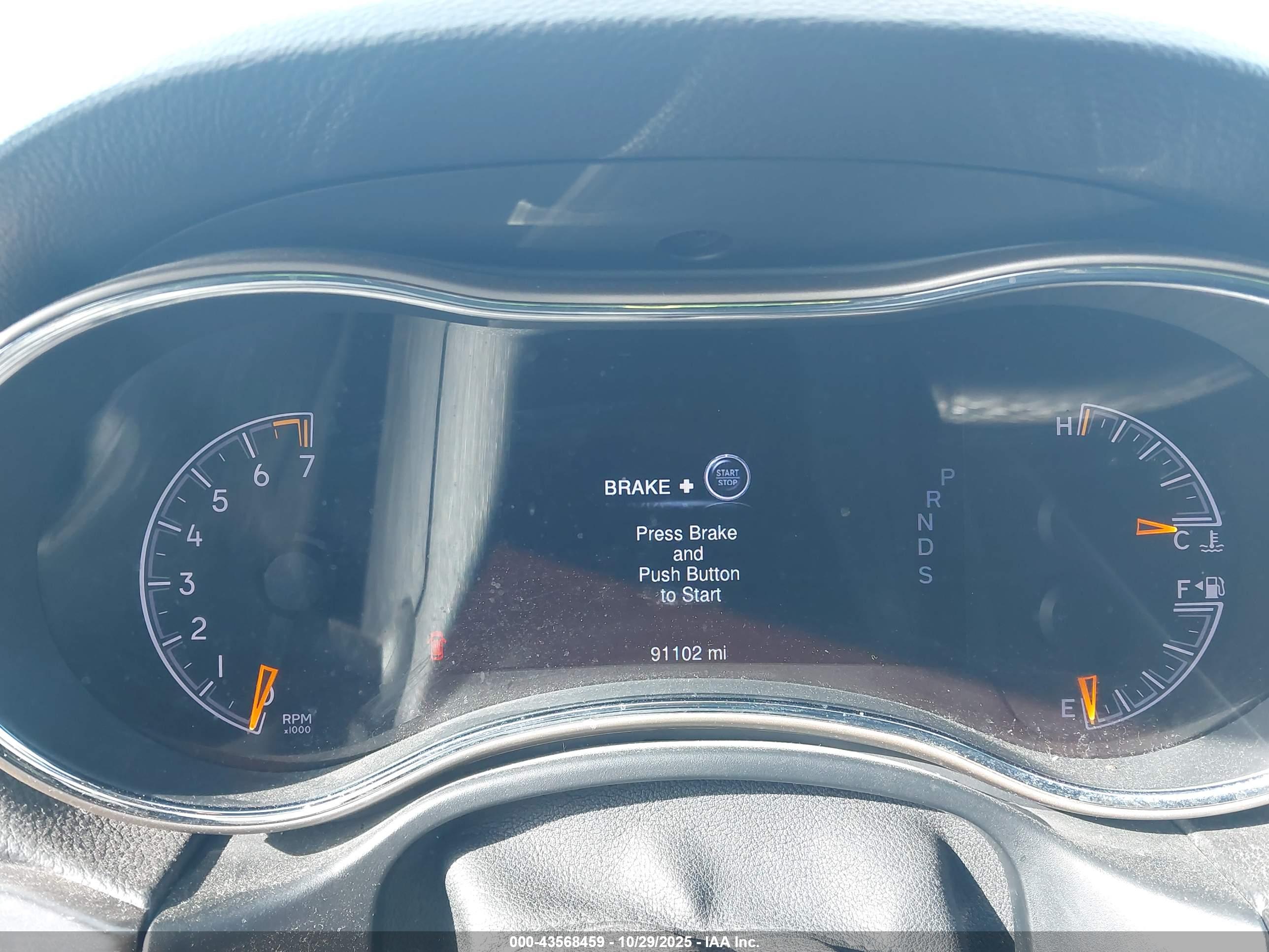 JEEP GRAND image 7