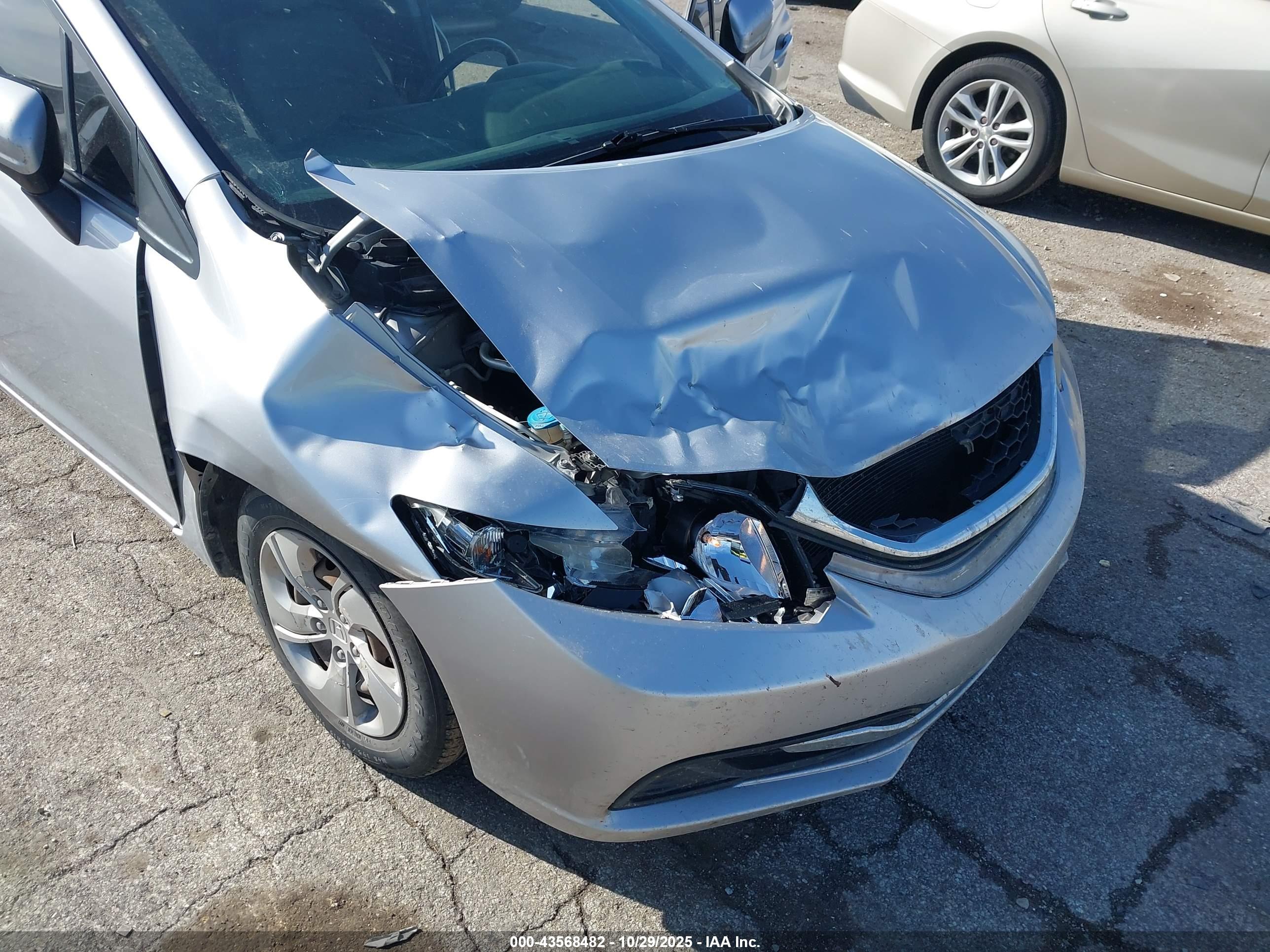 HONDA CIVIC image 6