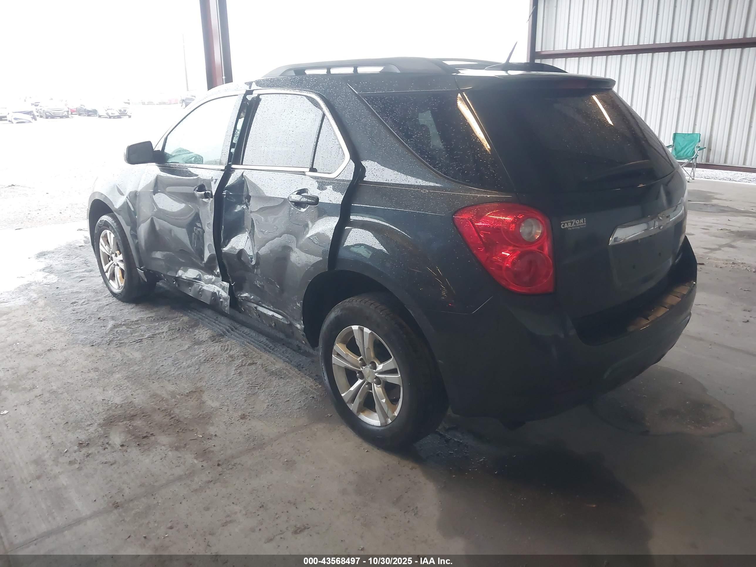 CHEVROLET EQUINOX image 3