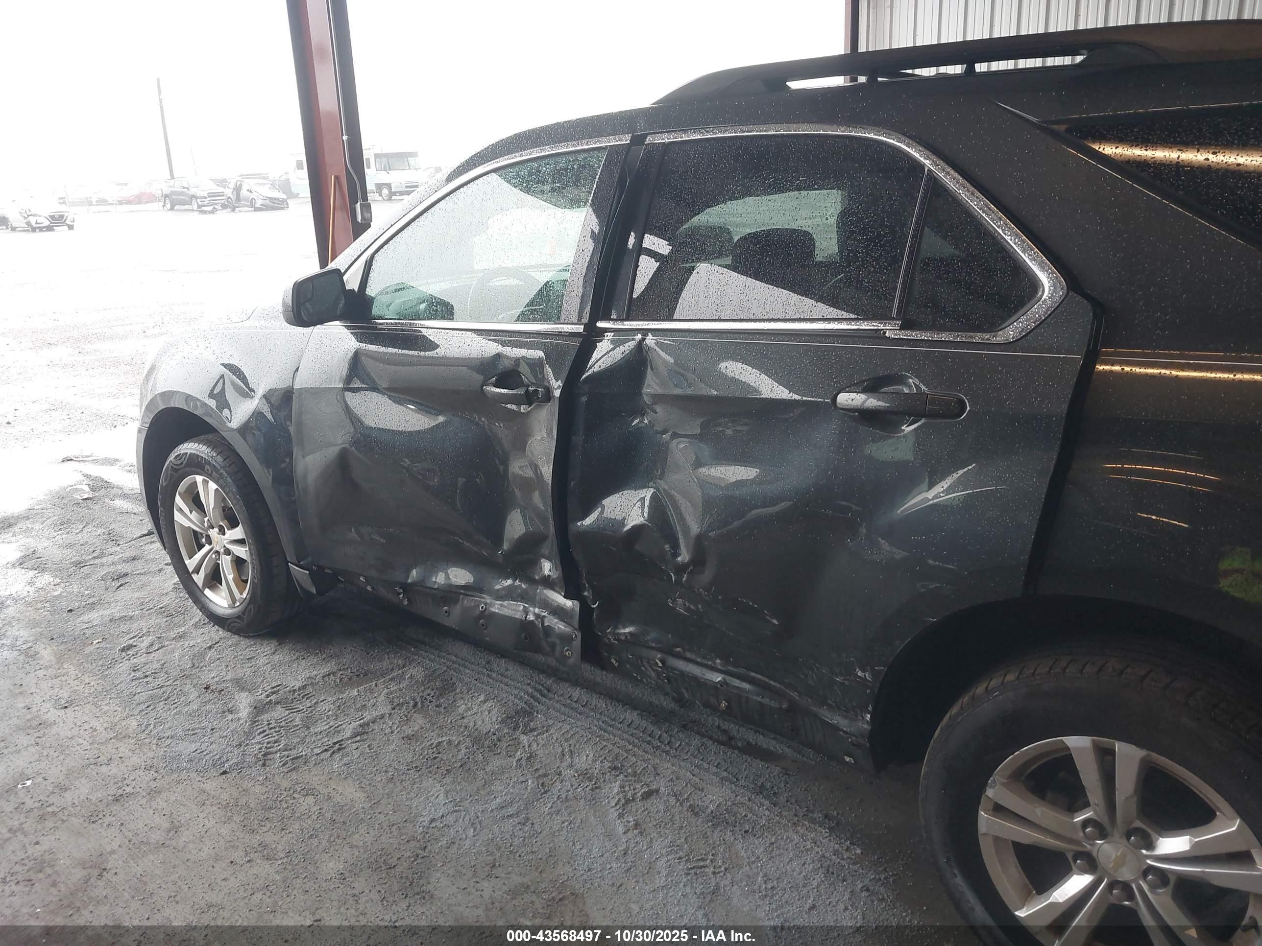 CHEVROLET EQUINOX image 6