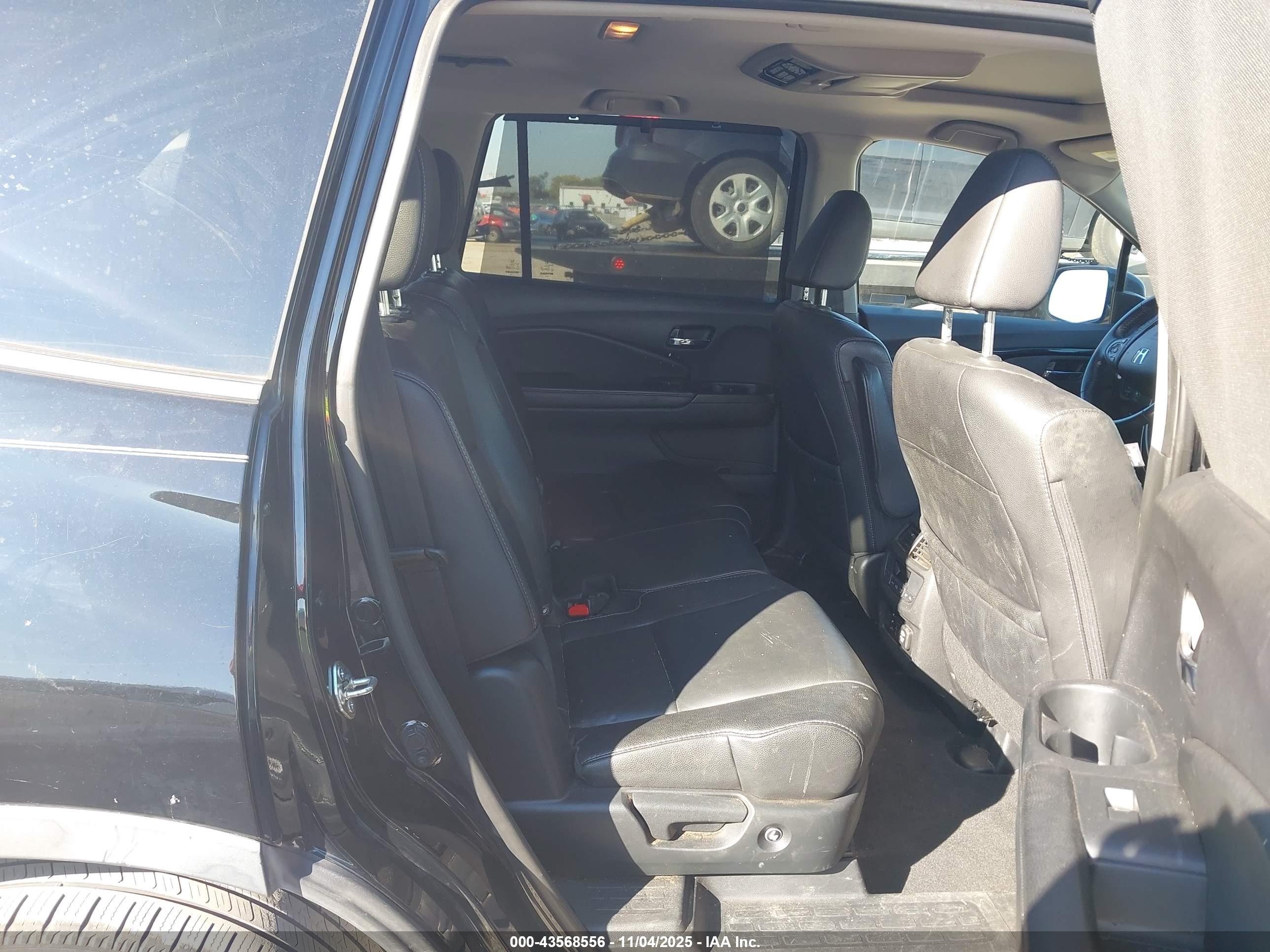 HONDA PILOT image 8