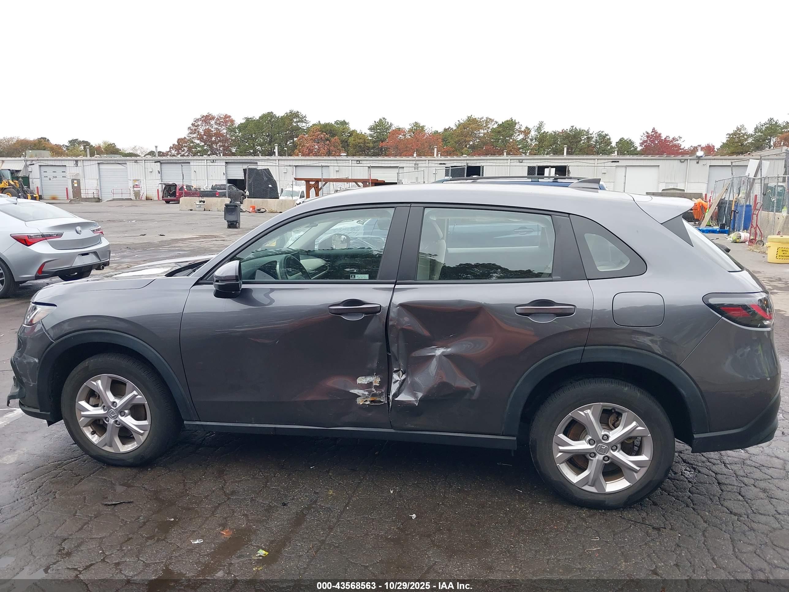 HONDA HR-V image 6