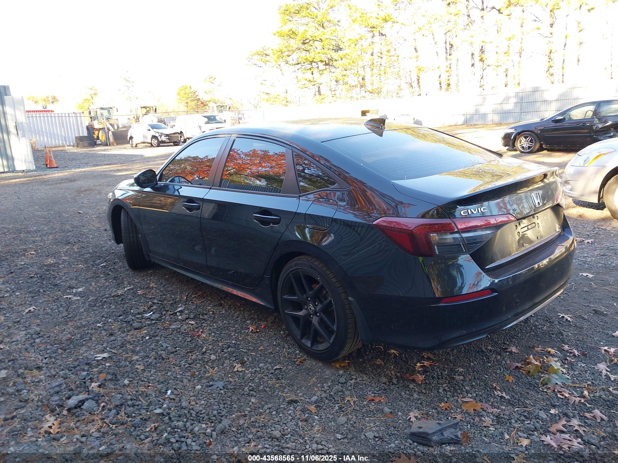 HONDA CIVIC image 3