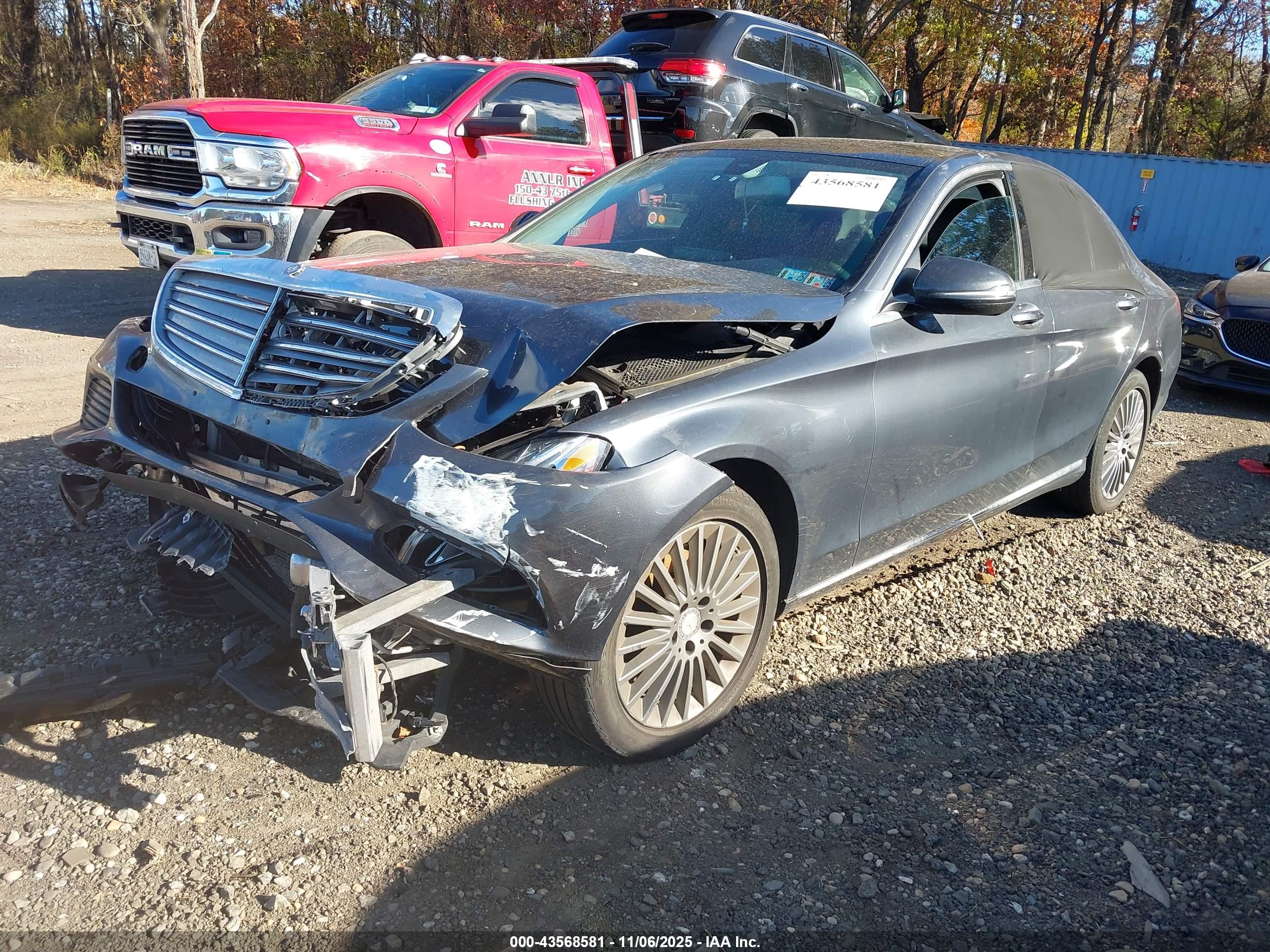 MERCEDES-BENZ C image 2