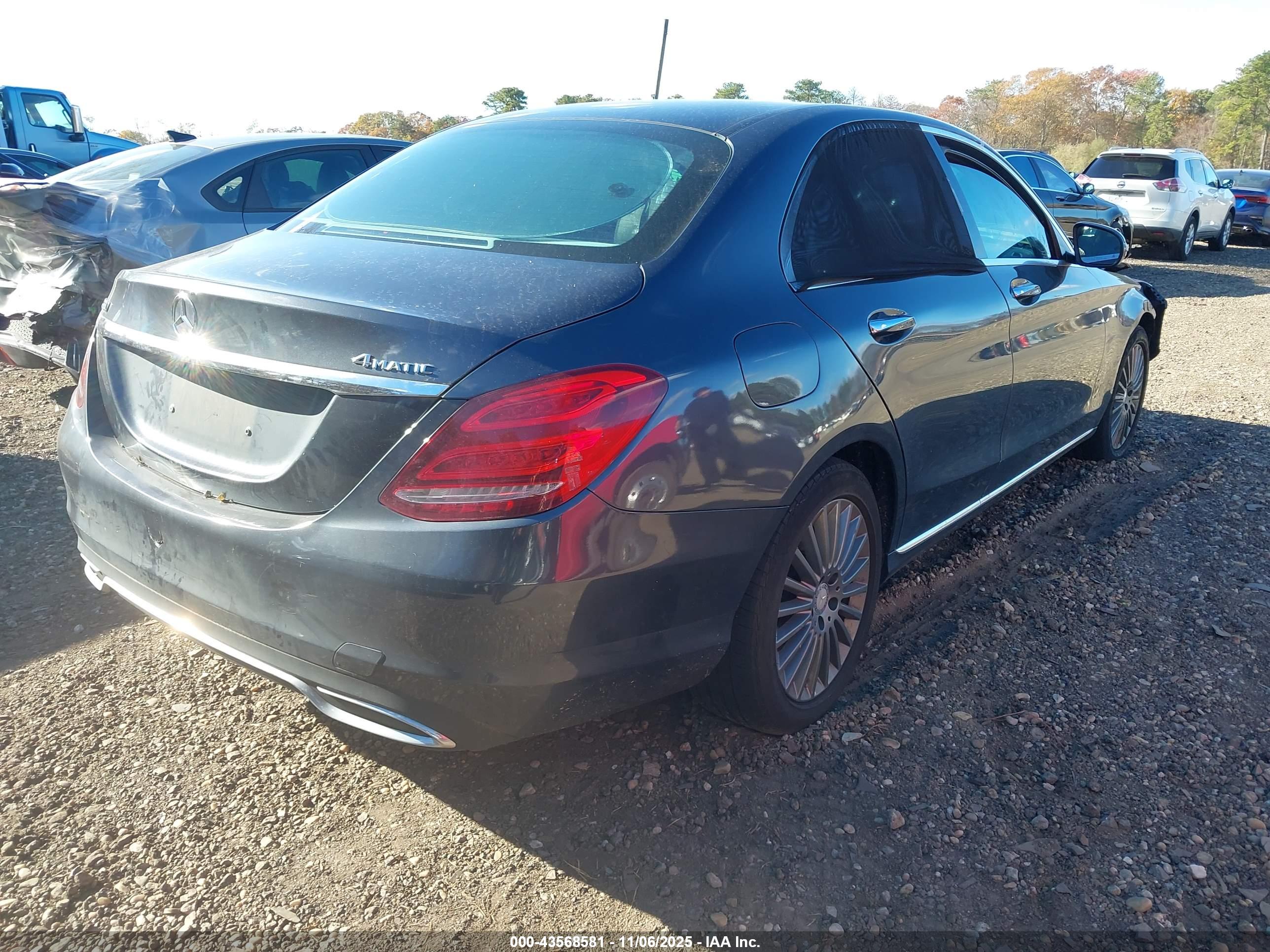 MERCEDES-BENZ C image 4