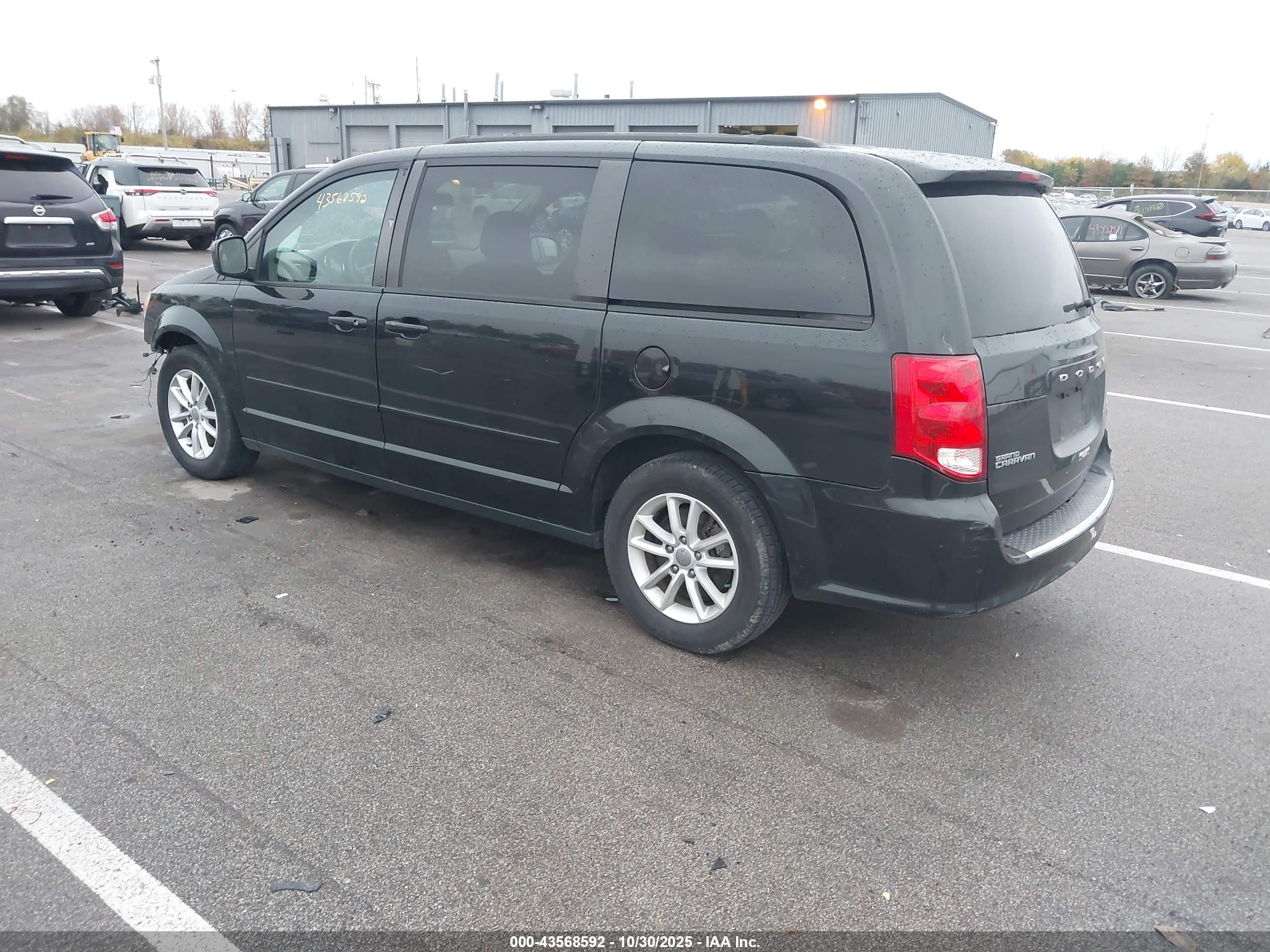 DODGE GRAND image 3