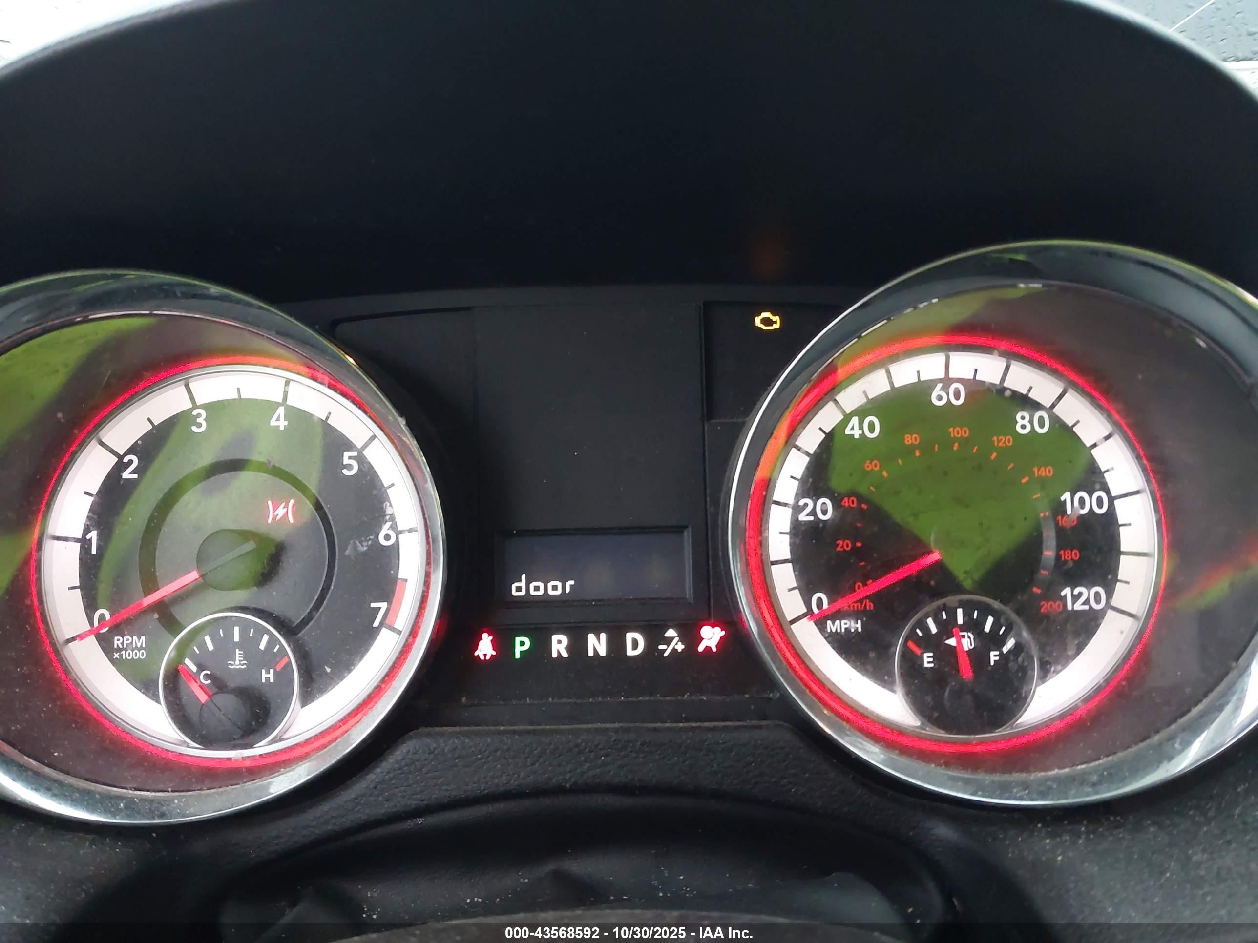 DODGE GRAND image 7