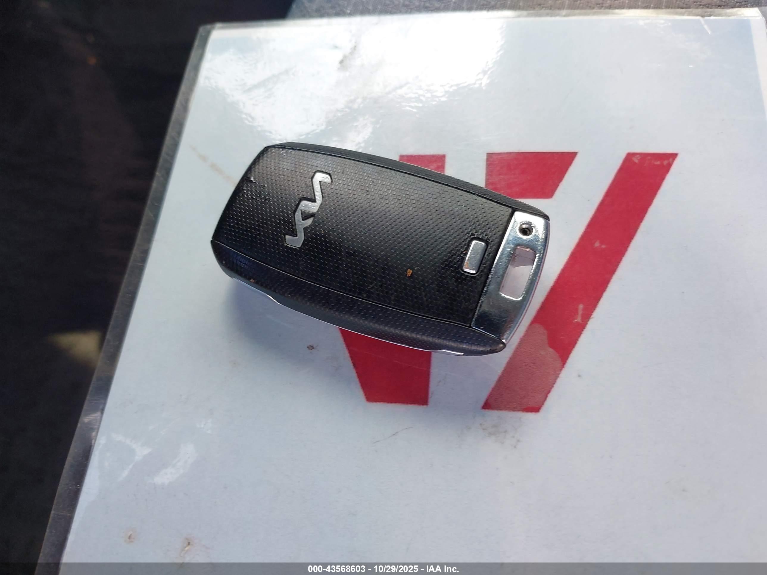KIA RIO image 11