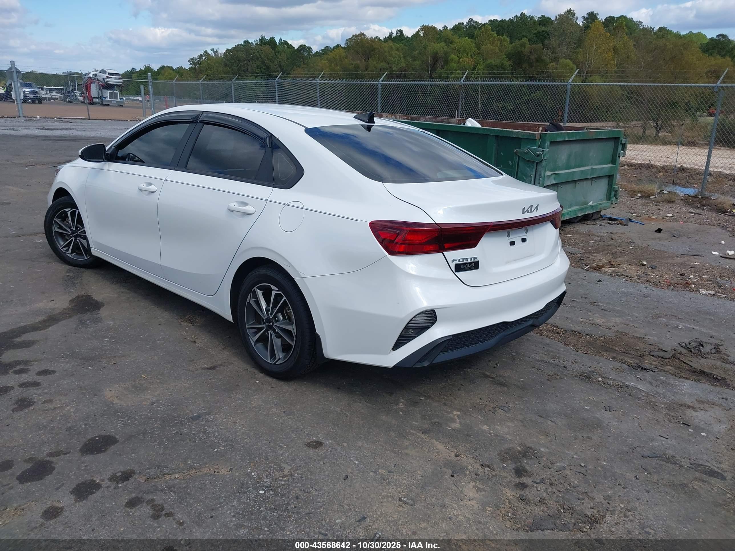 KIA FORTE image 3
