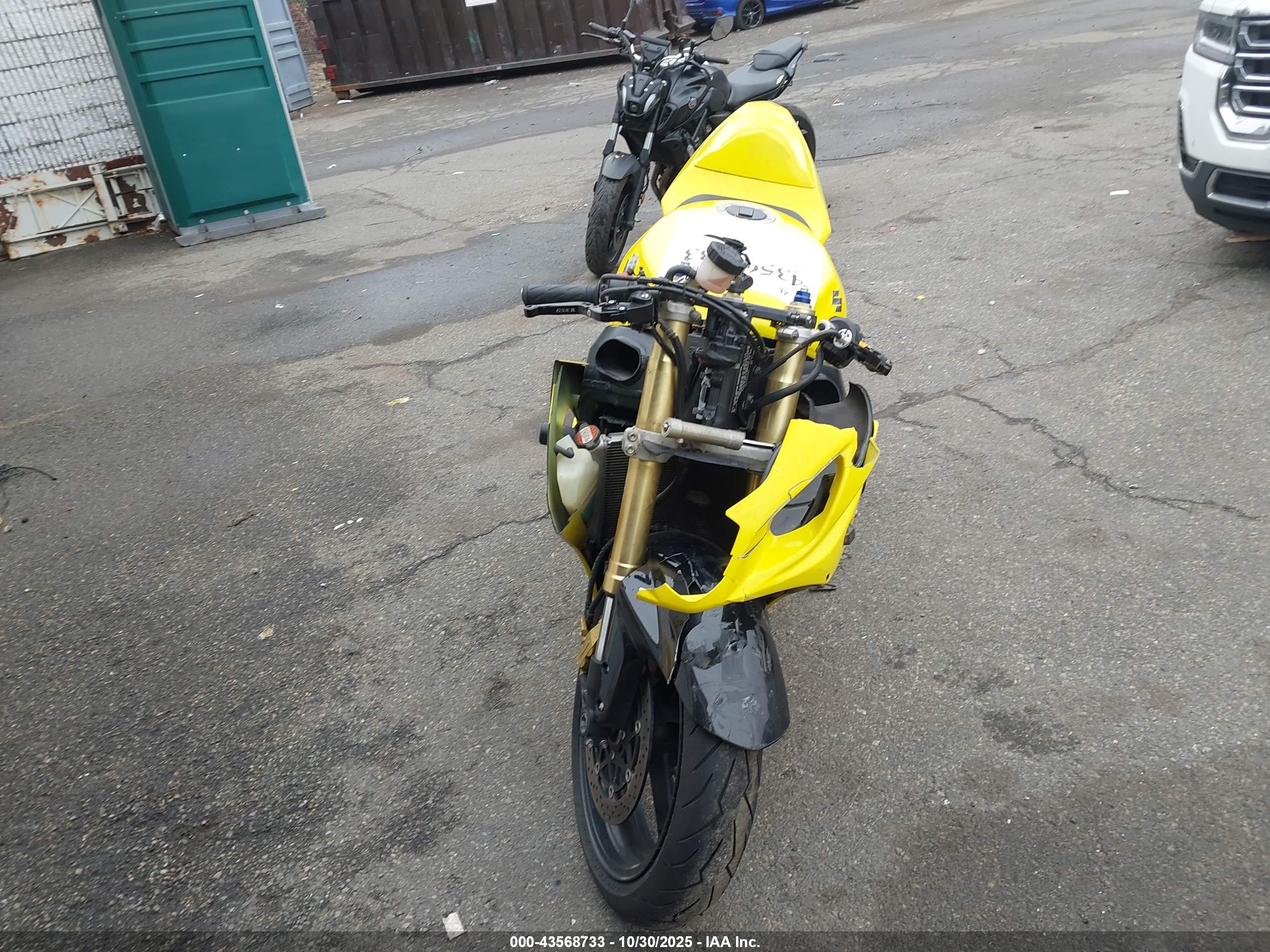 SUZUKI GSX-R600 image 5