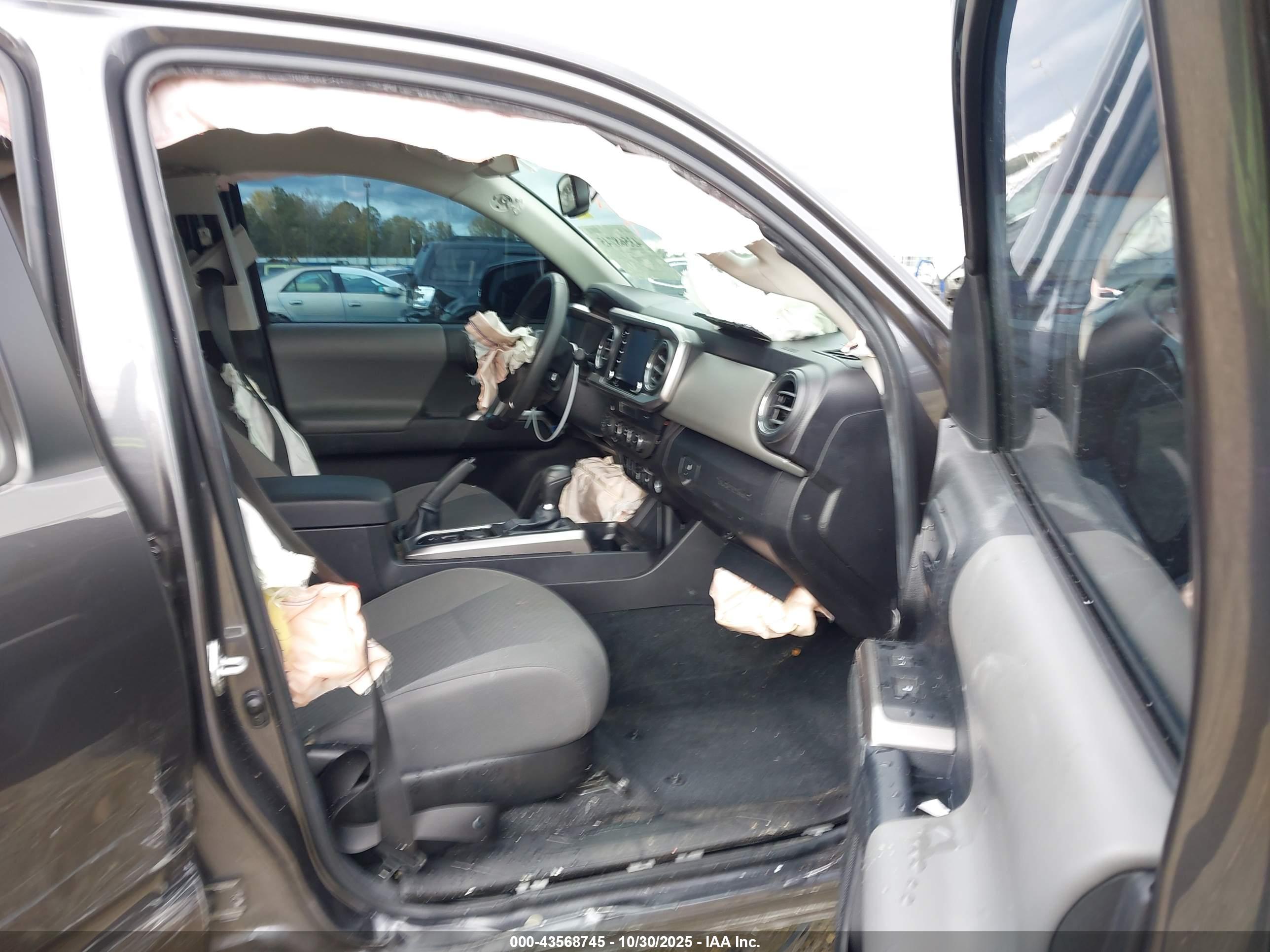 TOYOTA TACOMA image 5