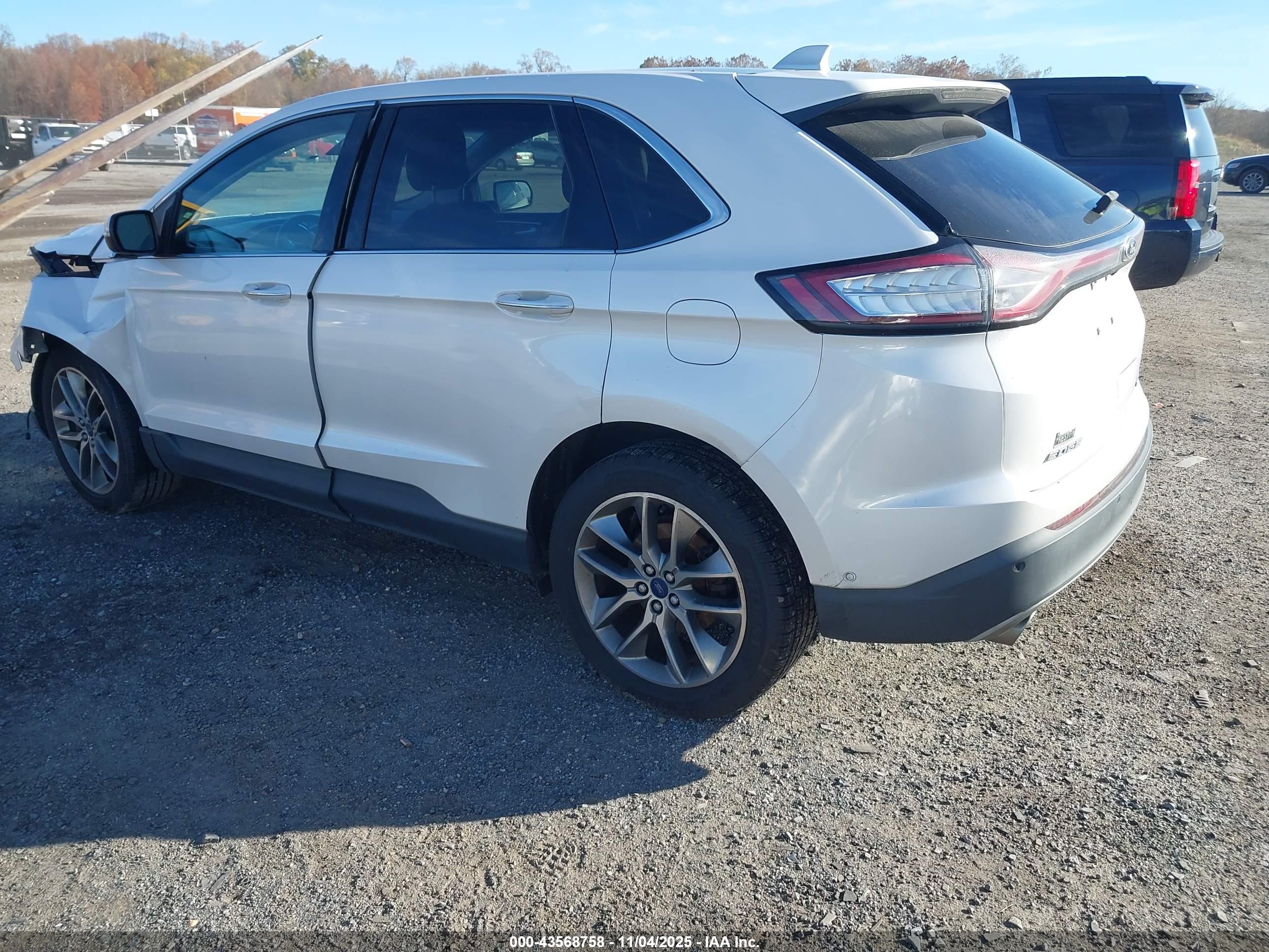 FORD EDGE image 3